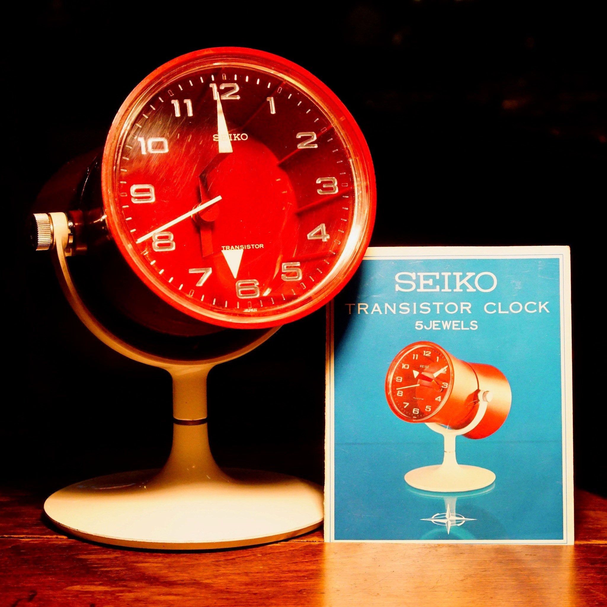 SEIKO TABLE CLOCK セイコービンテージ時計 Rare 1960s SEIKO TTZ114 Red Mantel Clock, MCM Space Age, Japan