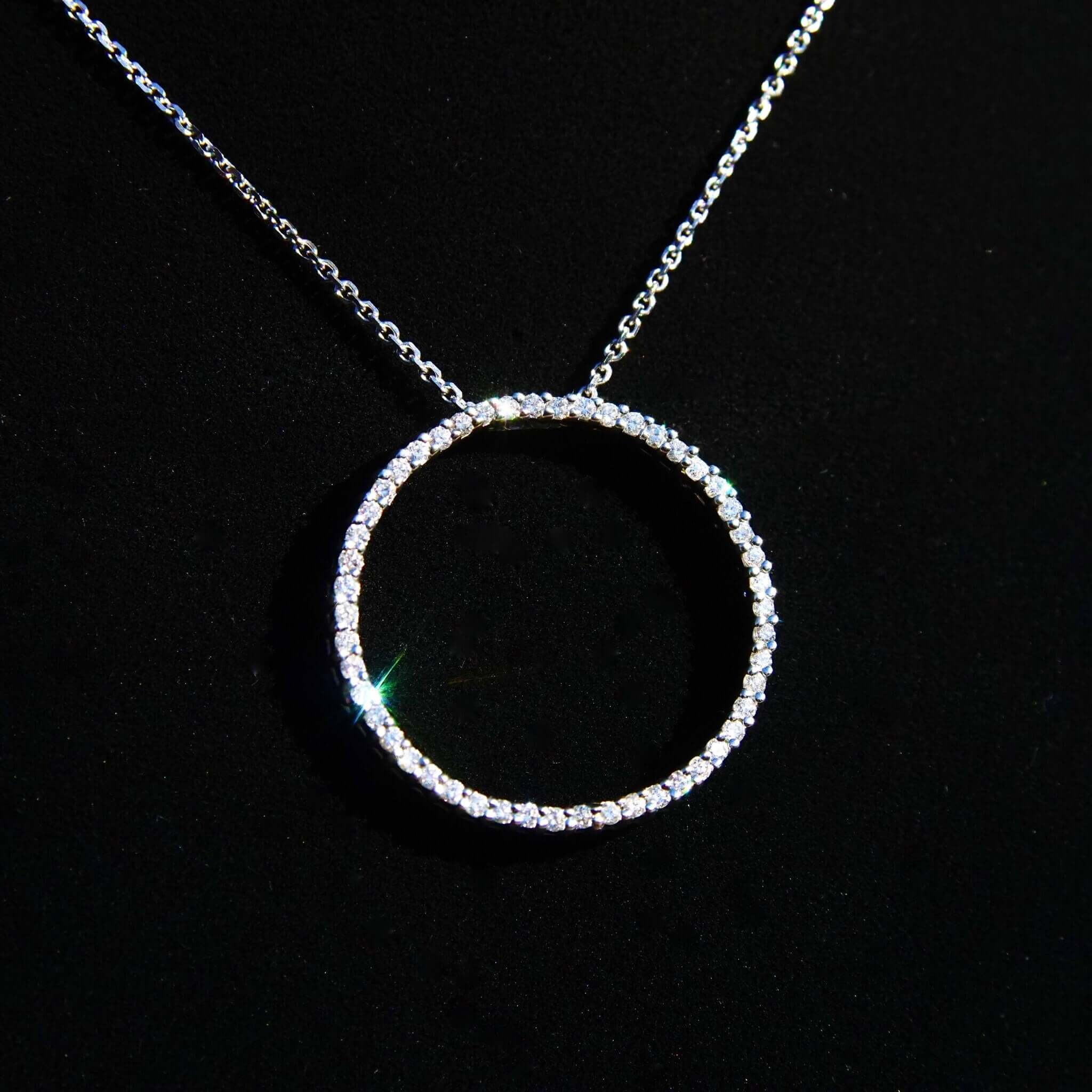 14K White Gold Diamond Open Circle Pendant Necklace