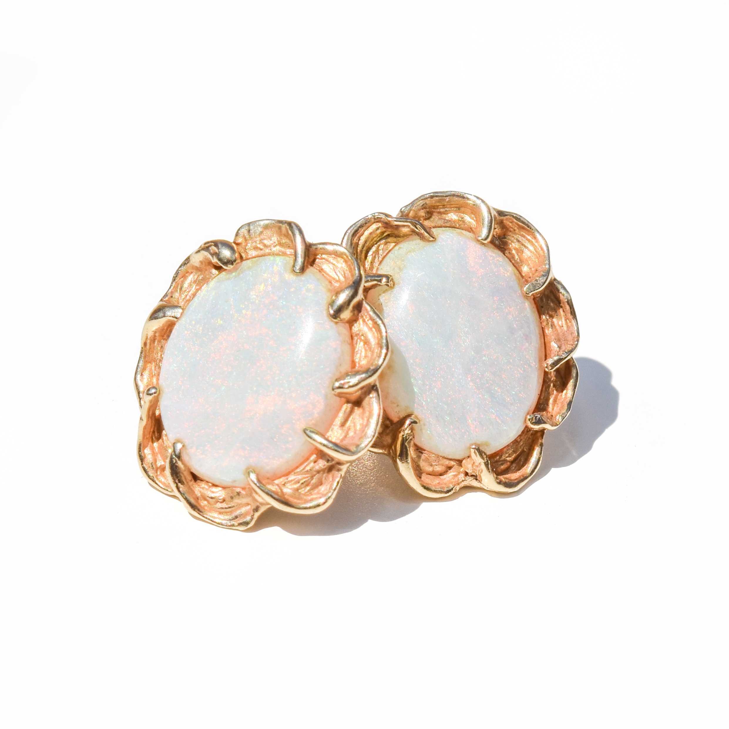 Vintage_Round_Button_Gold_Opal_Stud_Earrings_Estate_Jewelry_Ornate_Opal_EarringsDSC_0247.png