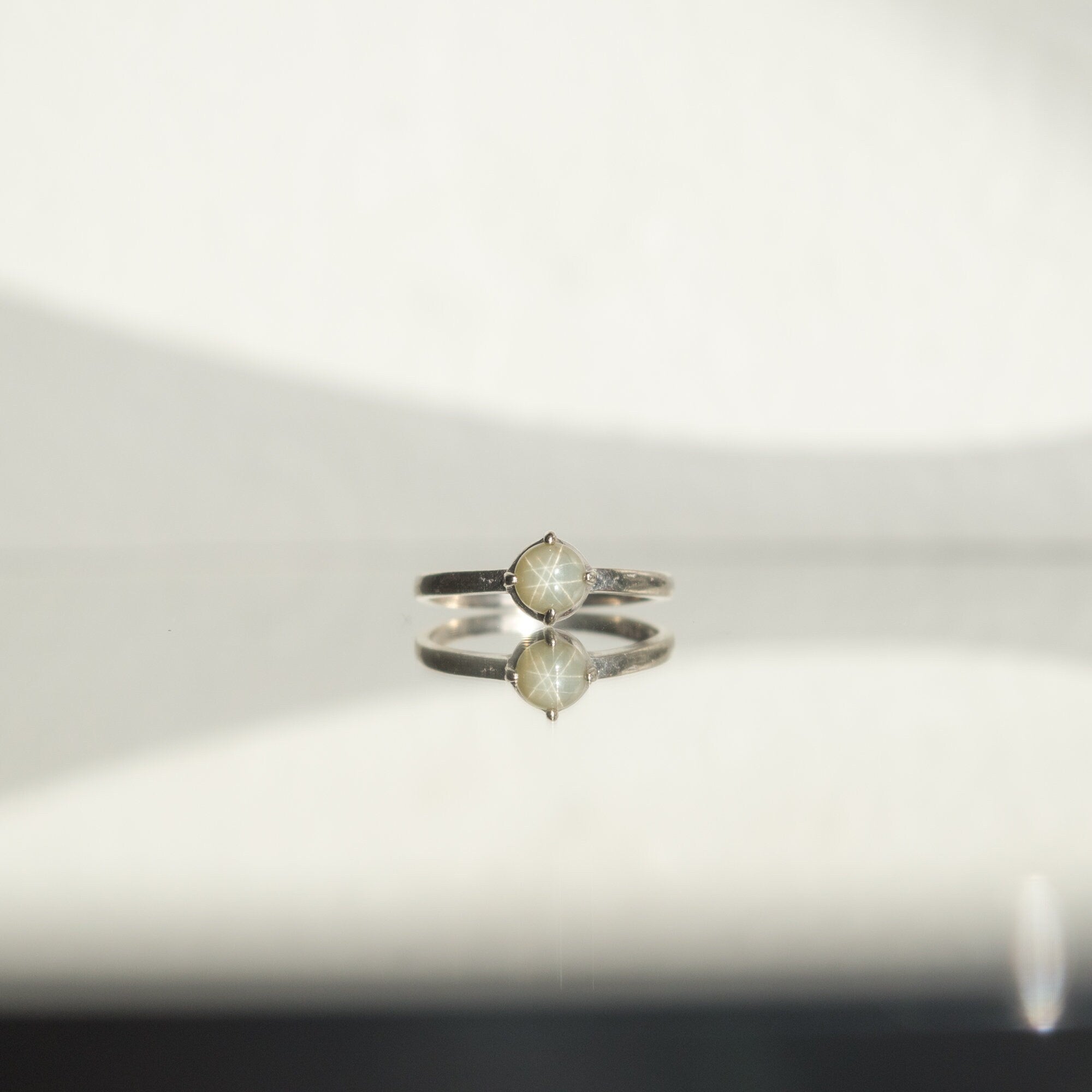 14K White Gold Green Star Sapphire Solitaire Ring