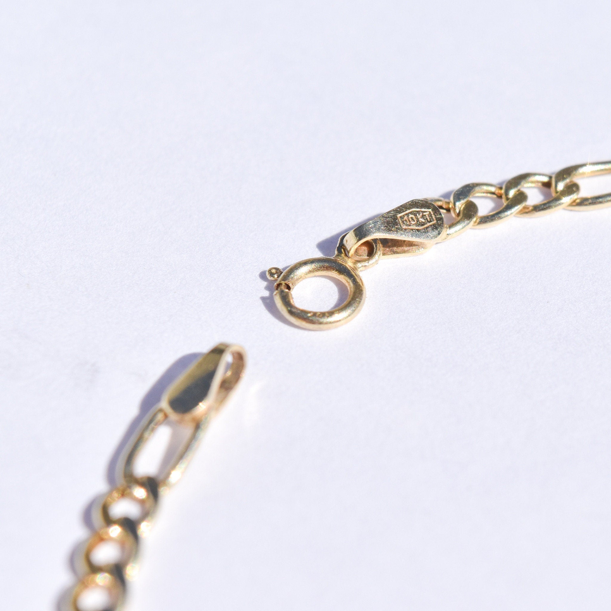 Italian 10K Figaro Bracelet/Anklet, 3mm Yellow Gold Chain, Estate Jewelry, 8.25"