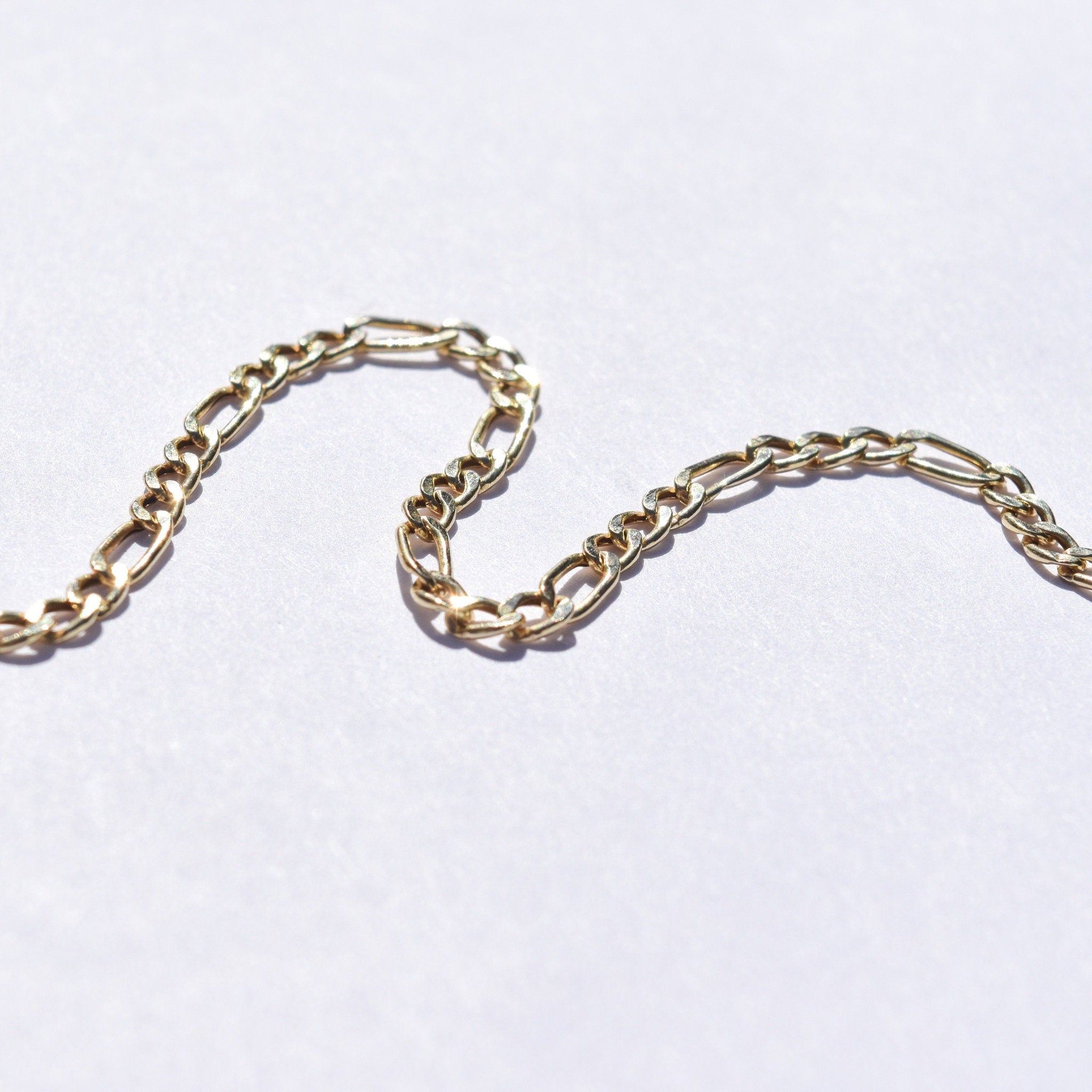 Italian 10K Figaro Bracelet/Anklet, 3mm Yellow Gold Chain, Estate Jewelry, 8.25"