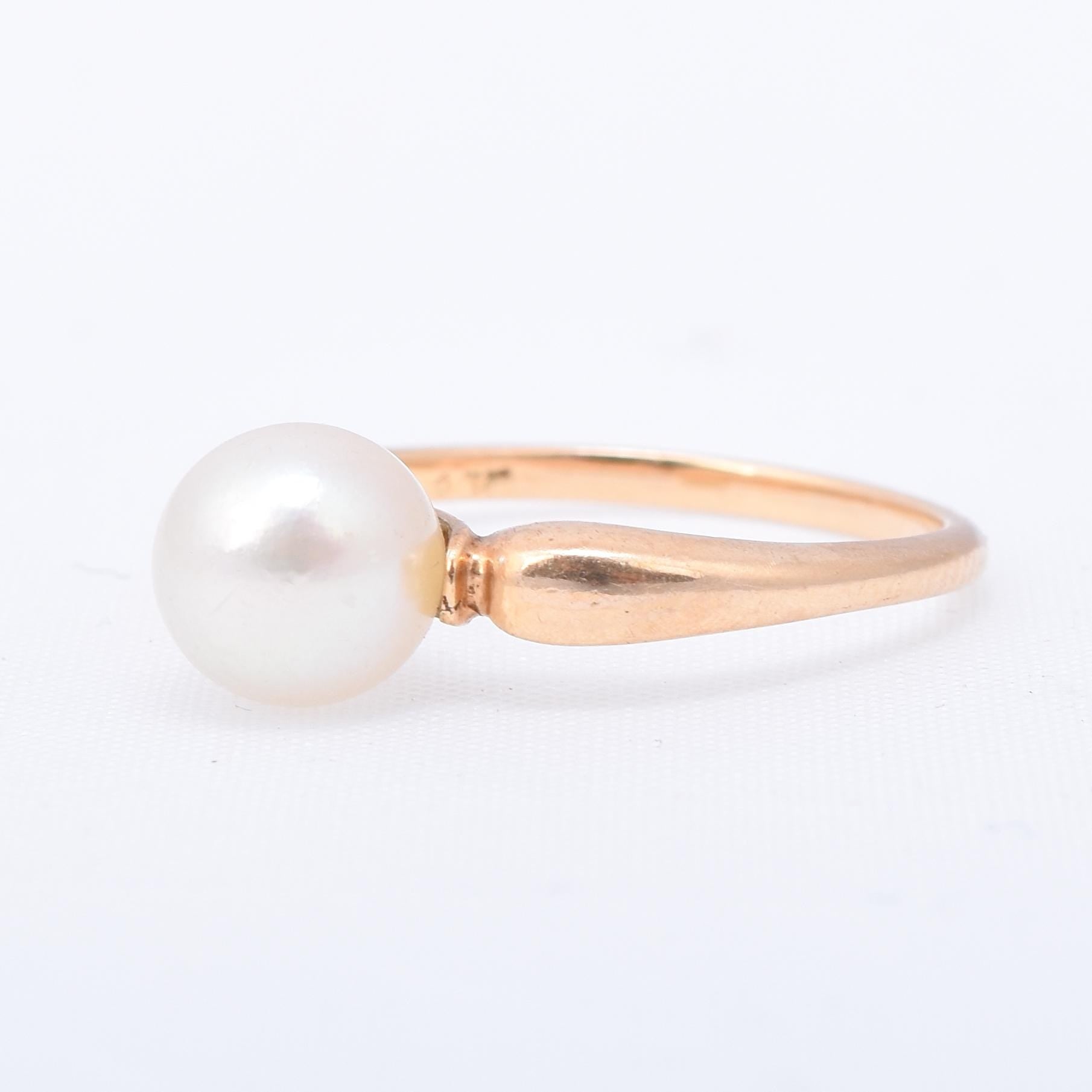 14K Gold Pearl Solitaire Ring