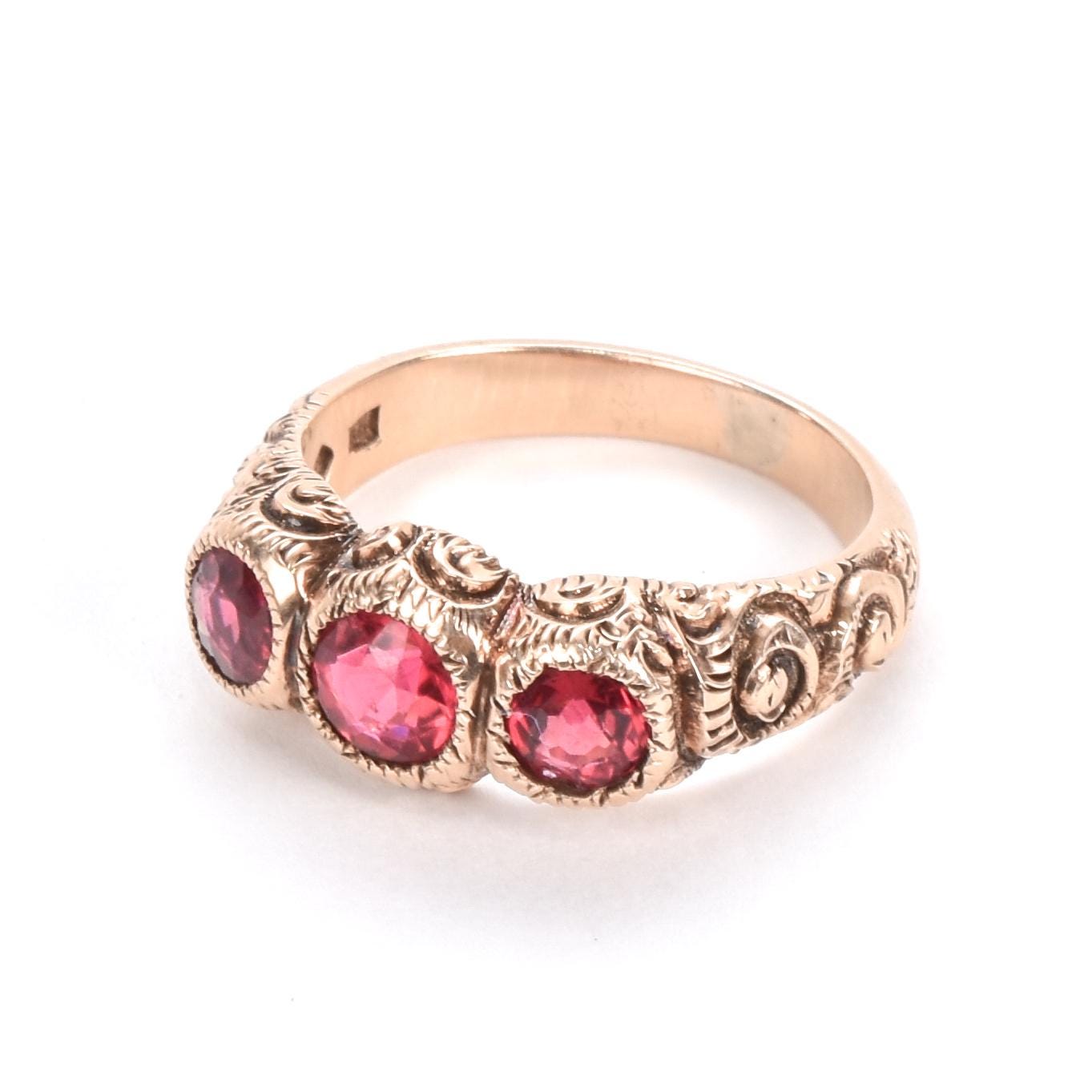 Vintage 10K Carved Gold Ruby Ring