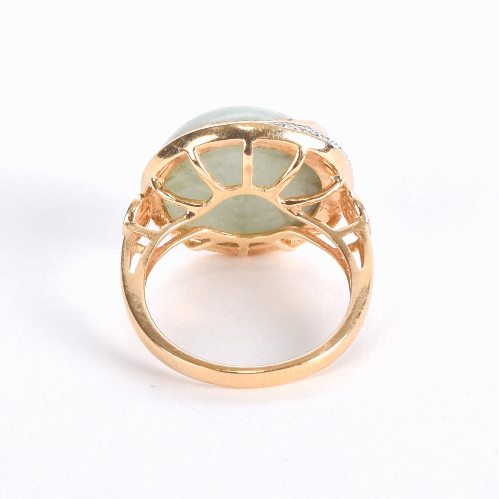 14K Gold Chinese Jade Moon and Star Ring