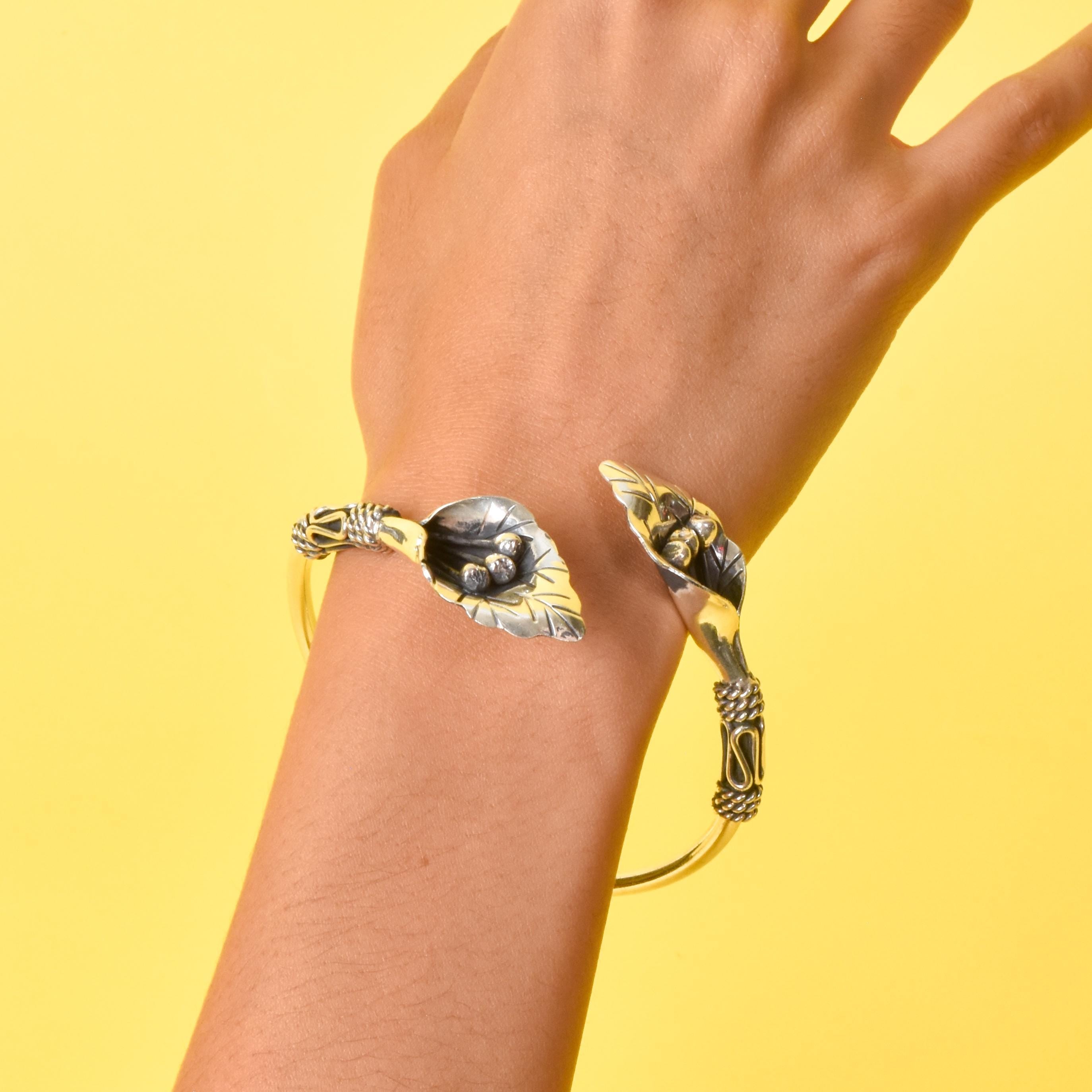 Mexican Sterling Silver Calla Lily Necklace and Bracelet Set