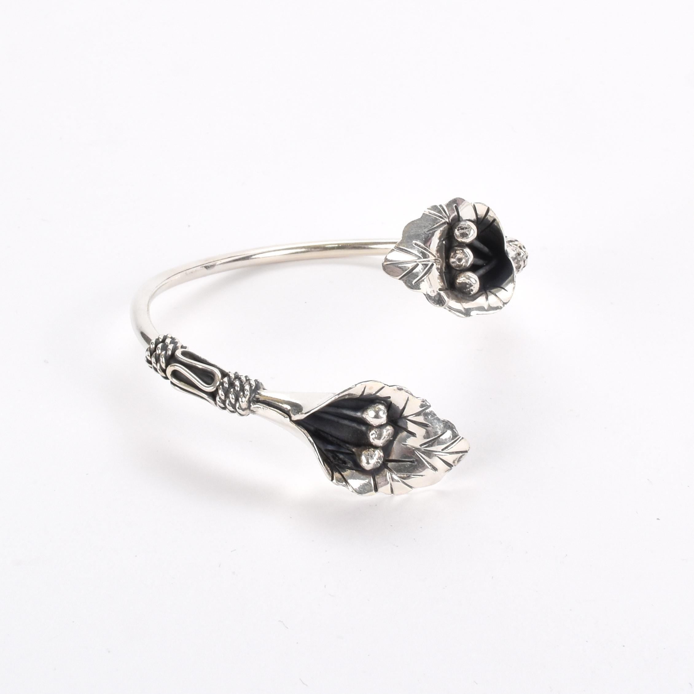 Mexican Sterling Silver Calla Lily Necklace and Bracelet Set