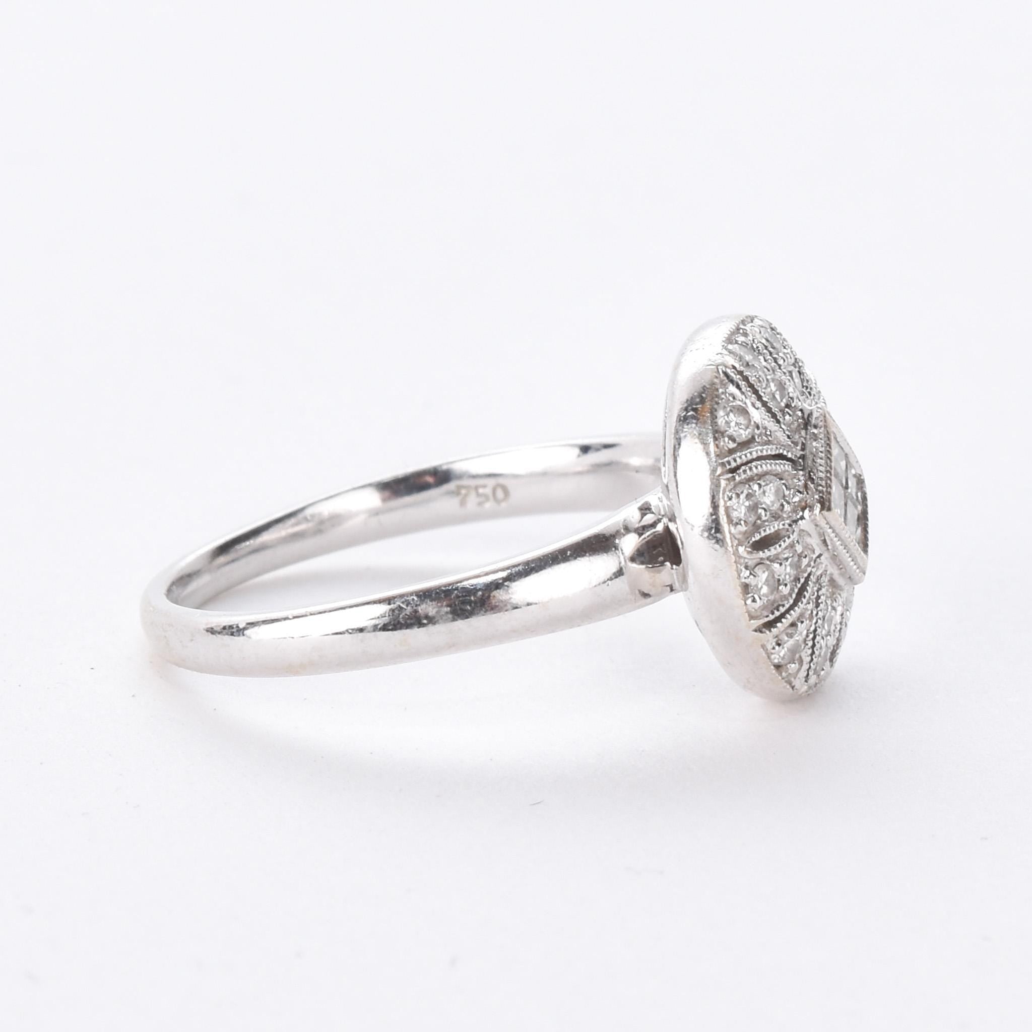 18K White Gold Cluster Diamond Art Deco Ring