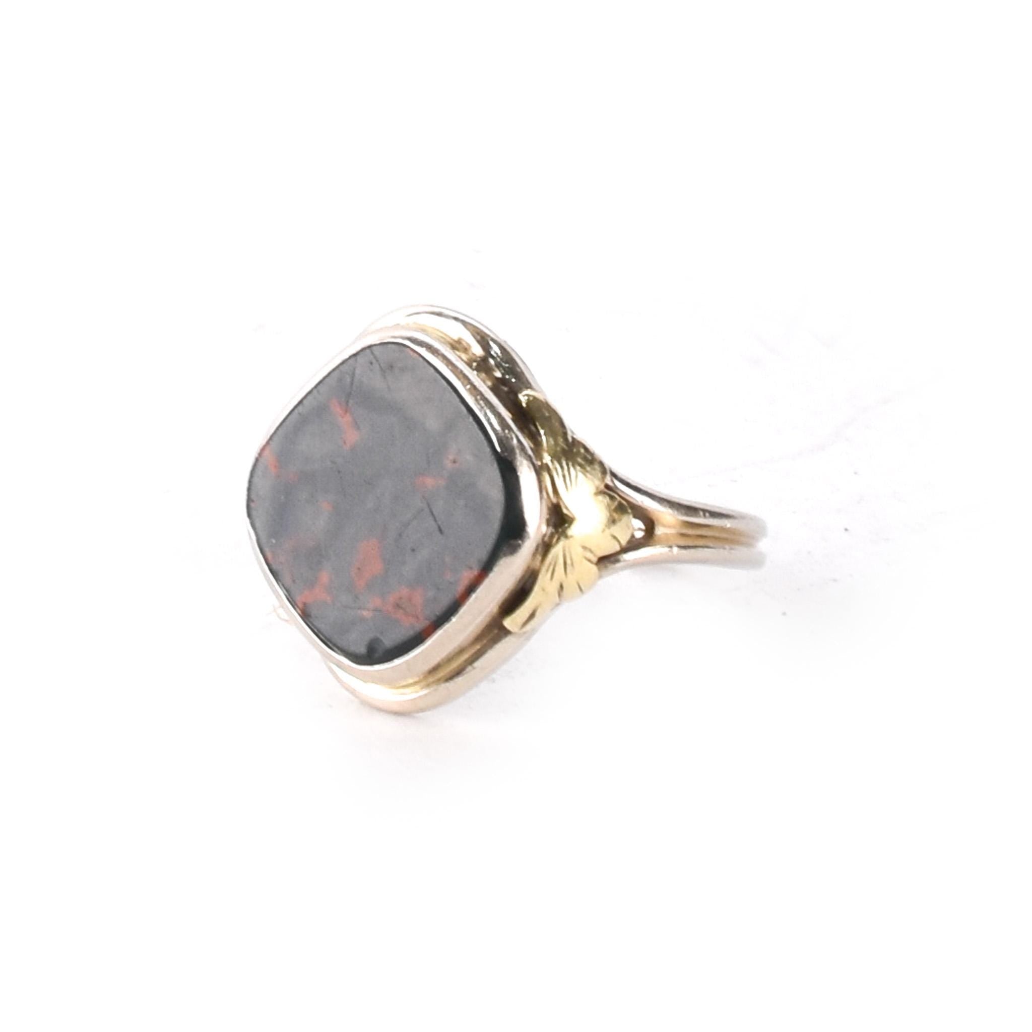 Vintage 14K Two-Tone White Gold Bloodstone Signet Ring, Size 3 1/4