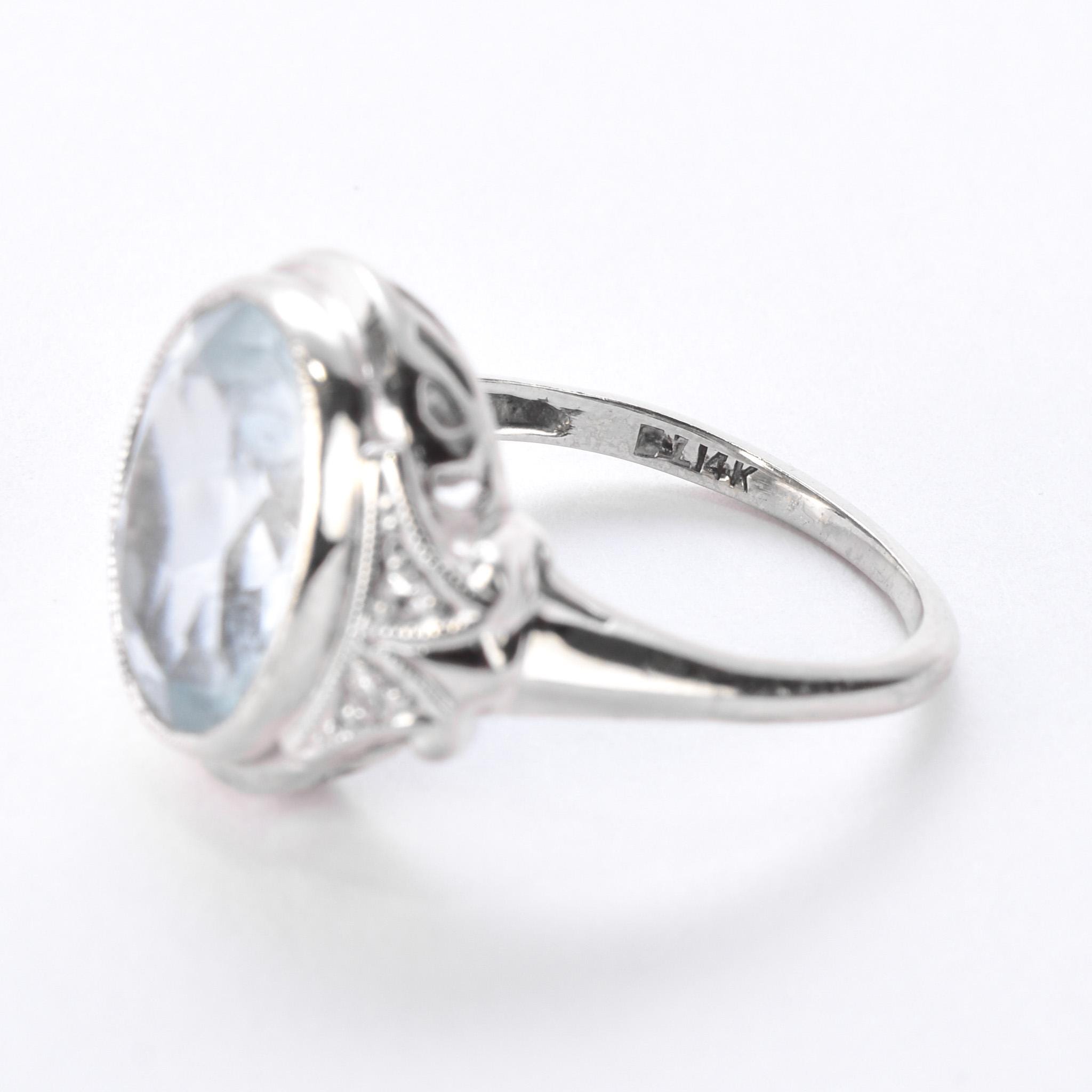Art Deco Carved 14K Gold Aquamarine & Diamond Ring