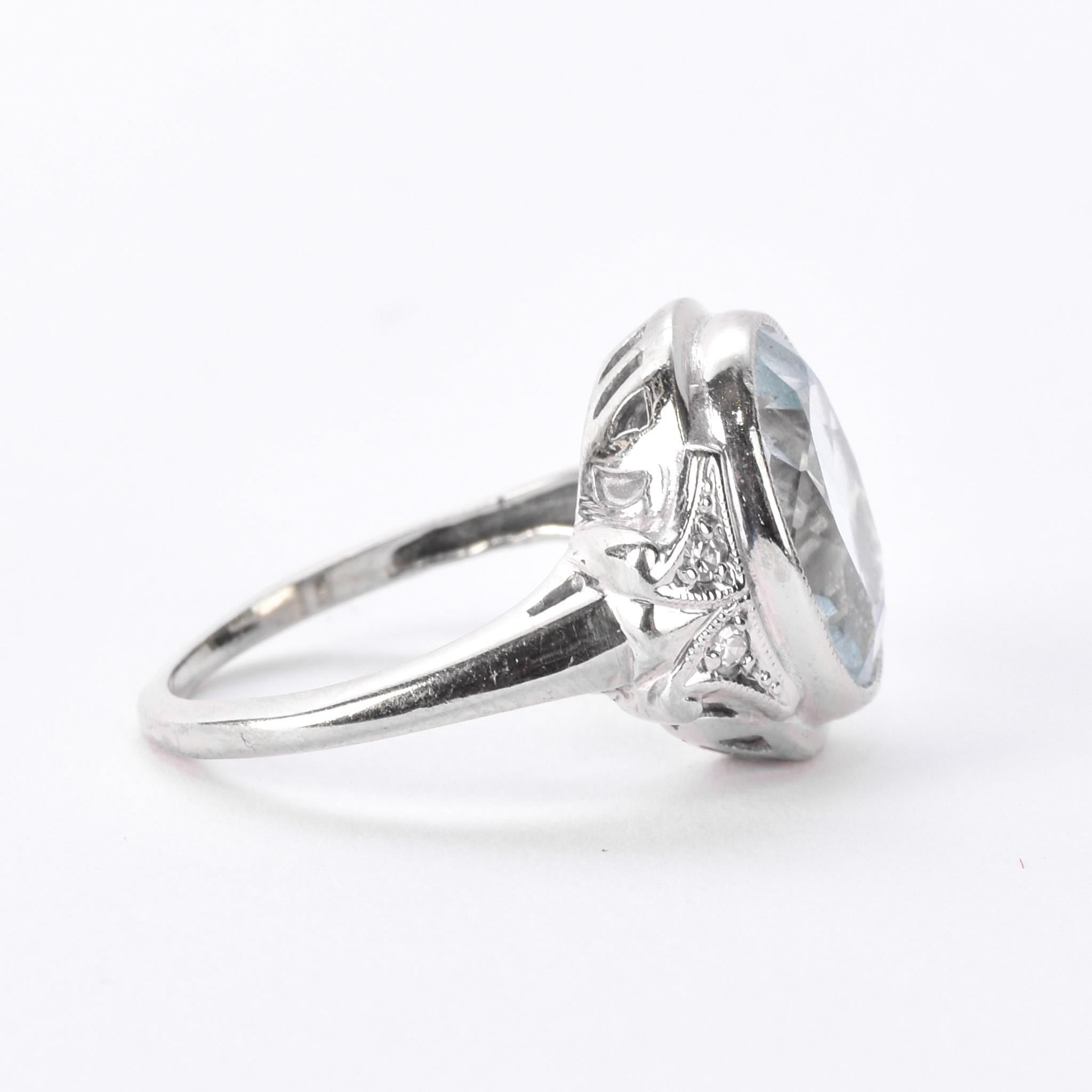 Art Deco Carved 14K Gold Aquamarine & Diamond Ring