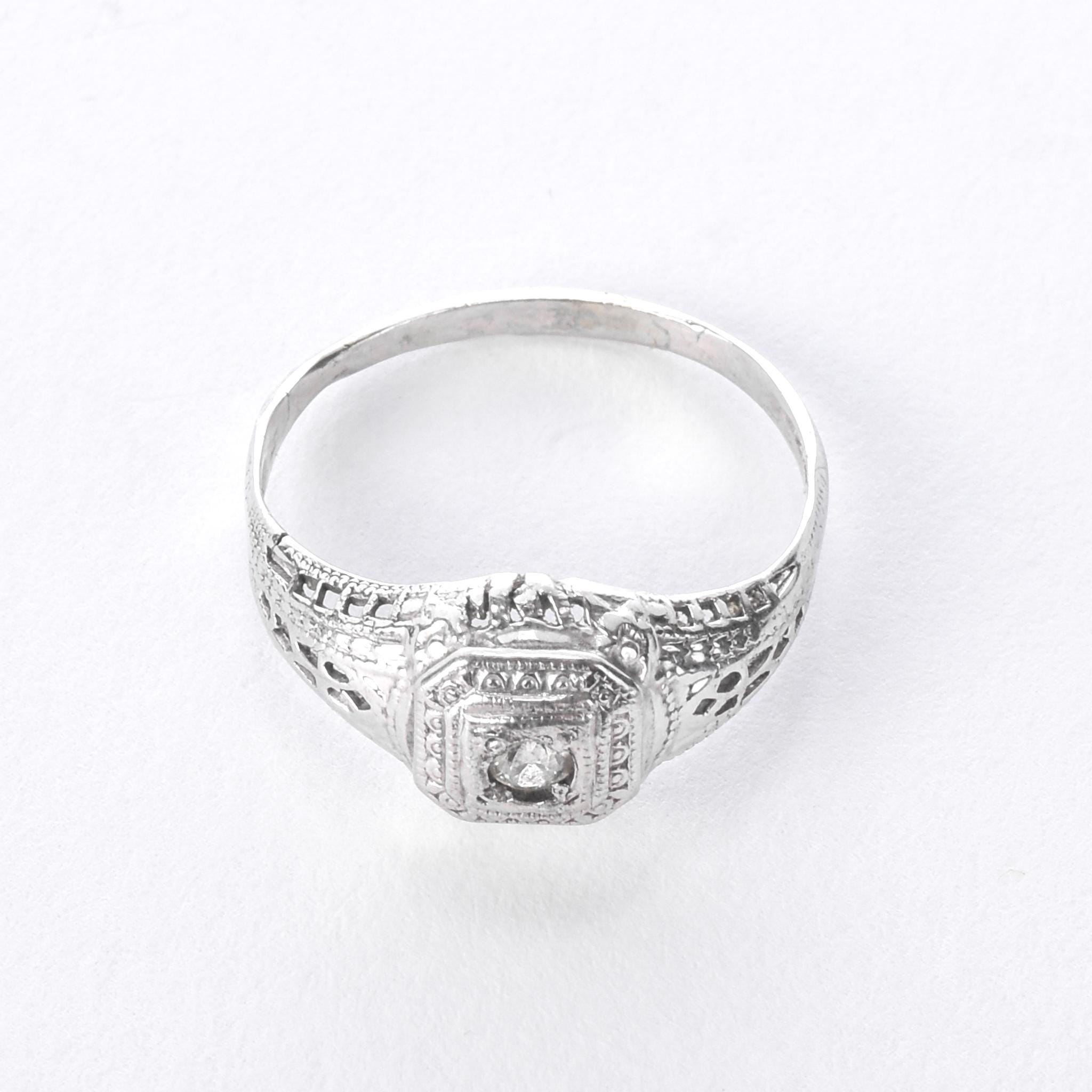 Art Deco 14K White Gold Filigree Diamond Engagement Ring