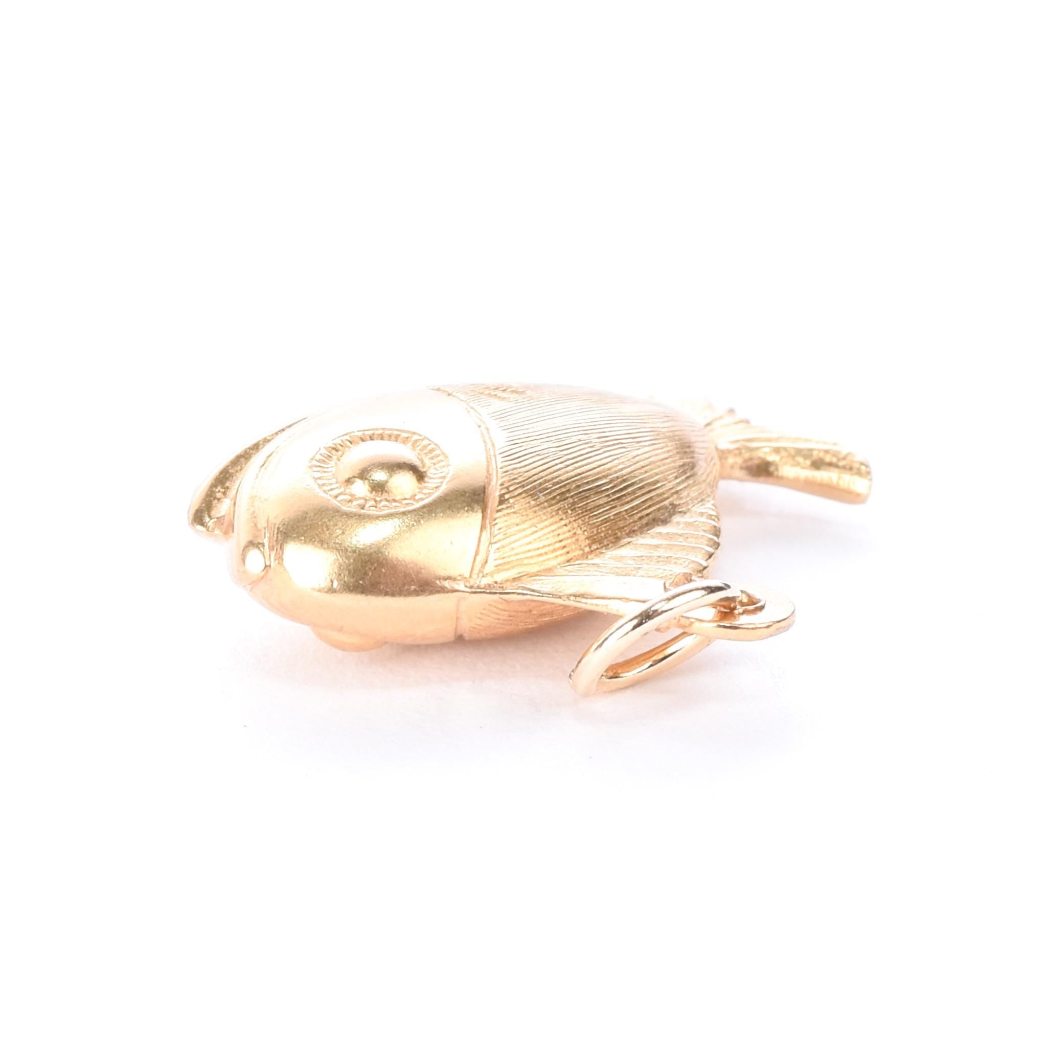 18K Gold Smiling Fish Pendant/Charm