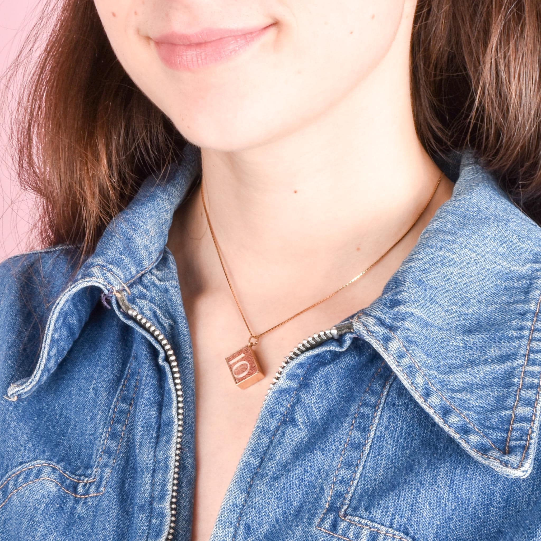 9K Gold 10 Shilling Emergency Dollar Pendant