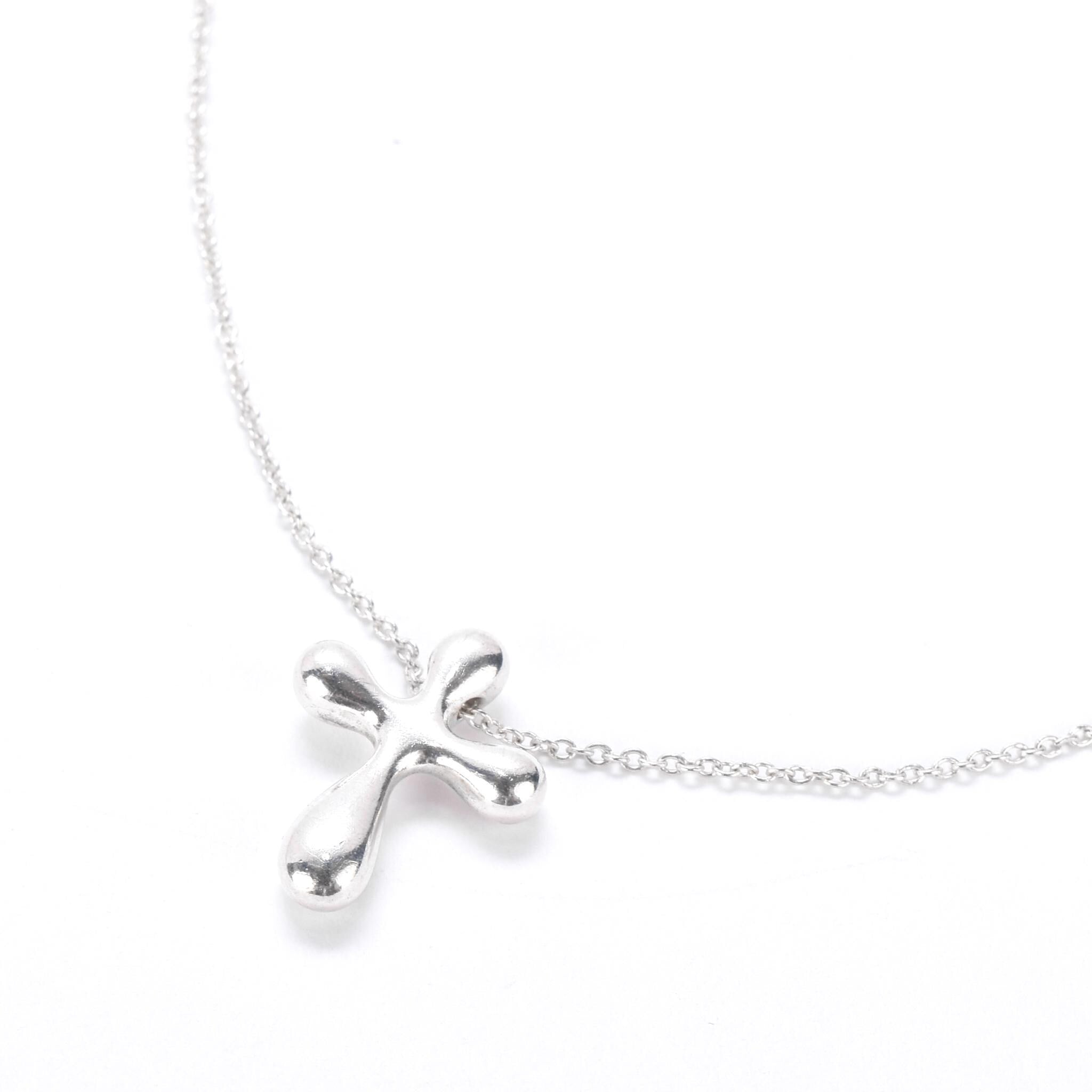 Vintage Tiffany & Co. Elsa Peretti Sterling Silver Cross Necklace