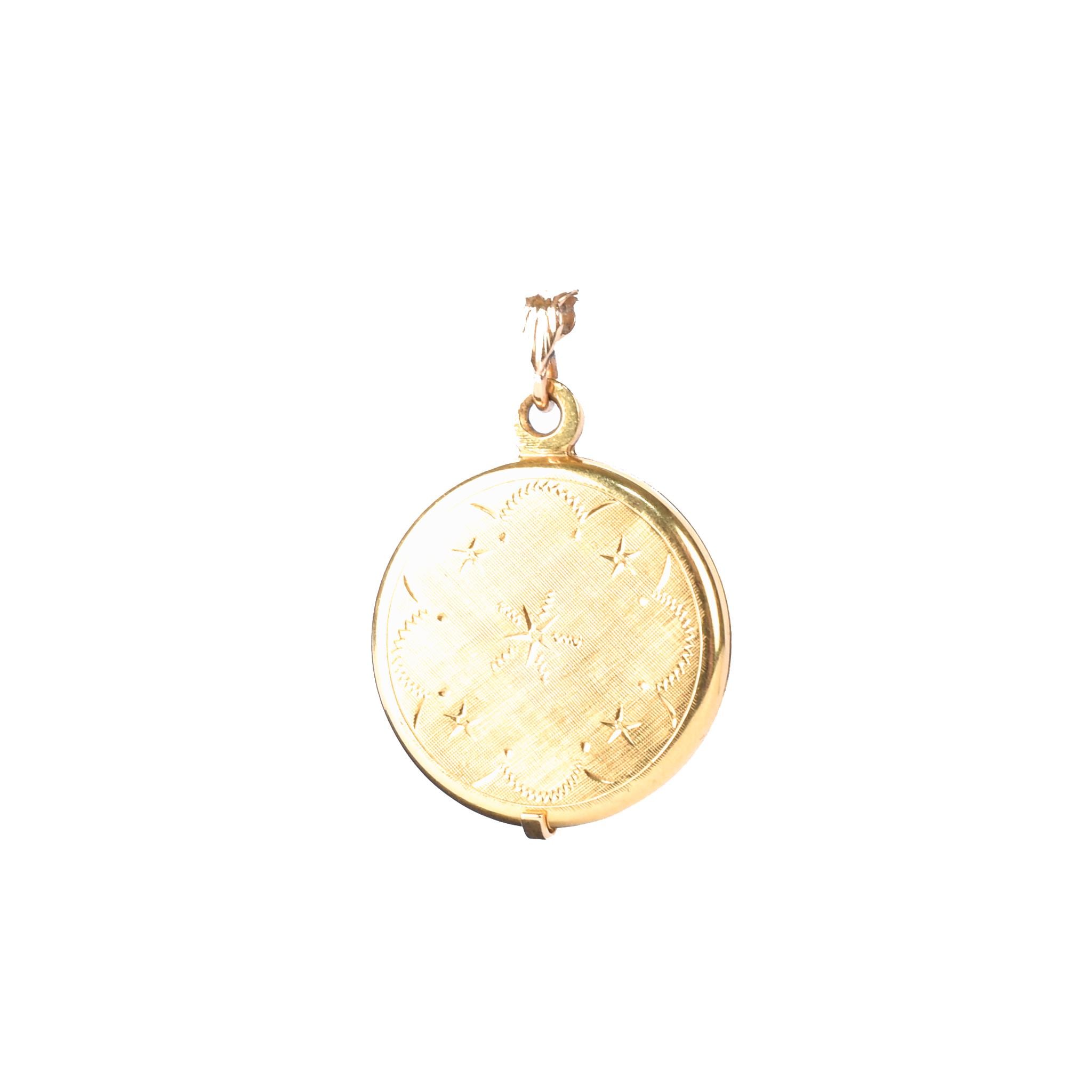 Vintage 14K Gold Star Etched Slide Locket
