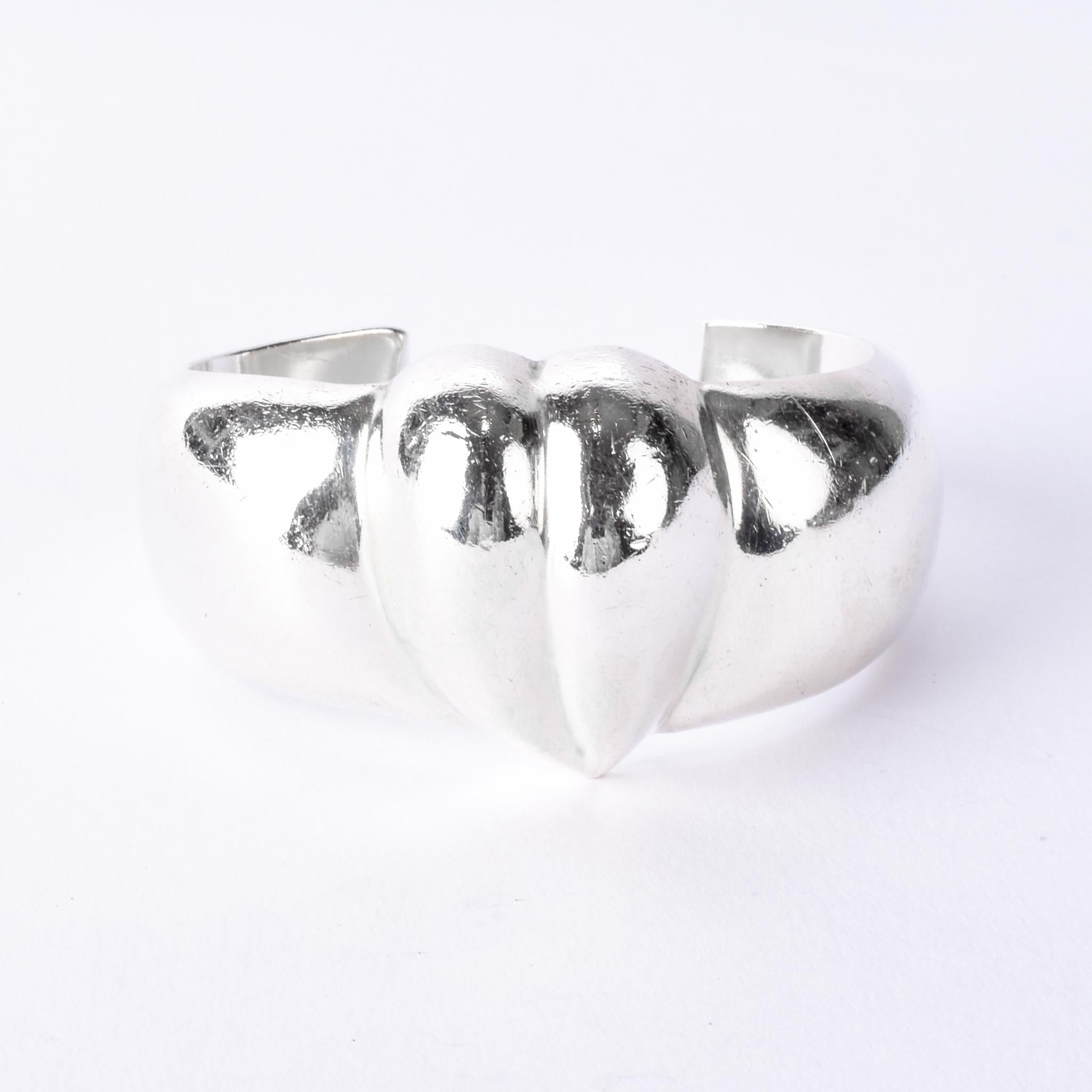 Designer Zina Sterling Silver Chunky Heart Bracelet