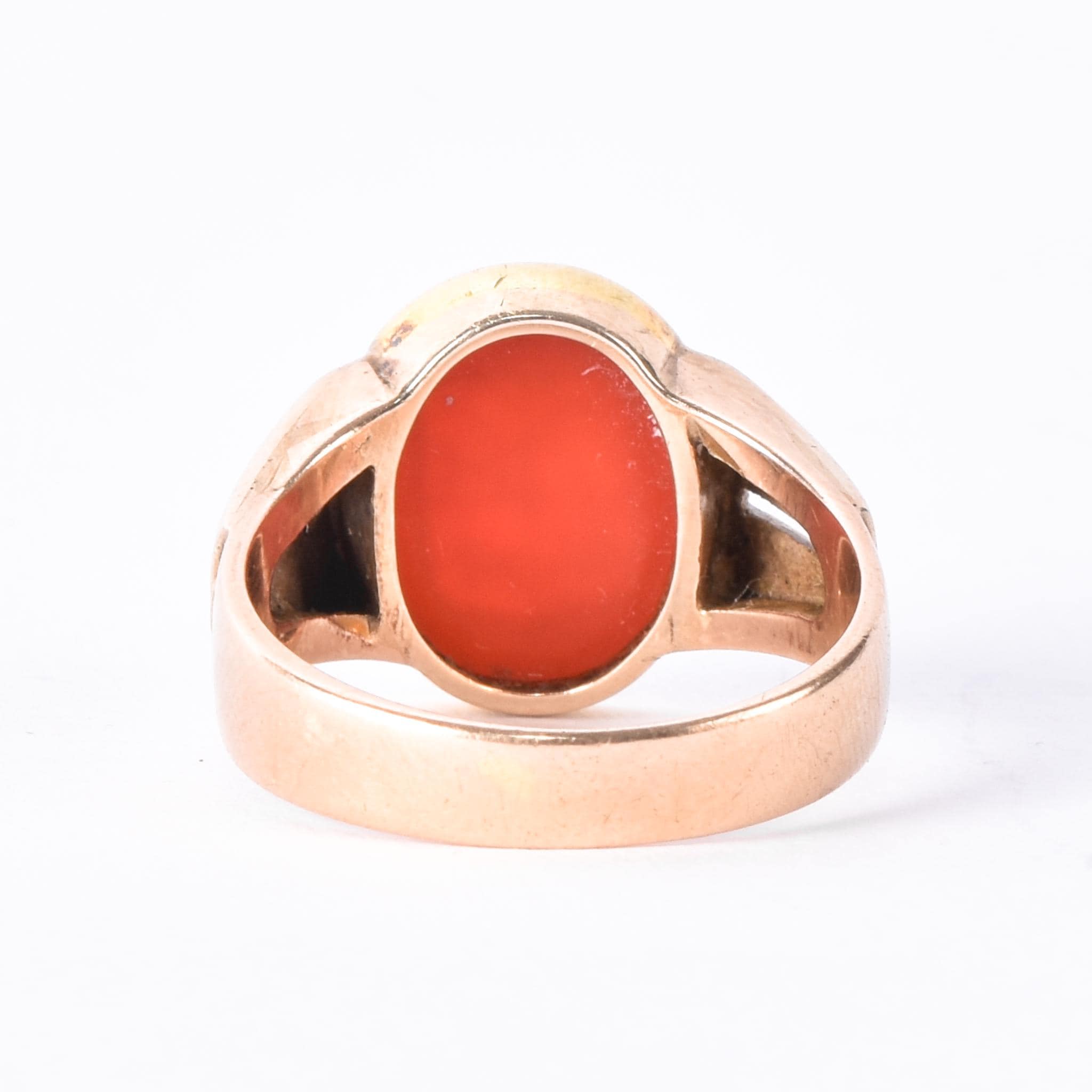 14K Gold Intaglio Red Sardonyx English Family Crest Ring