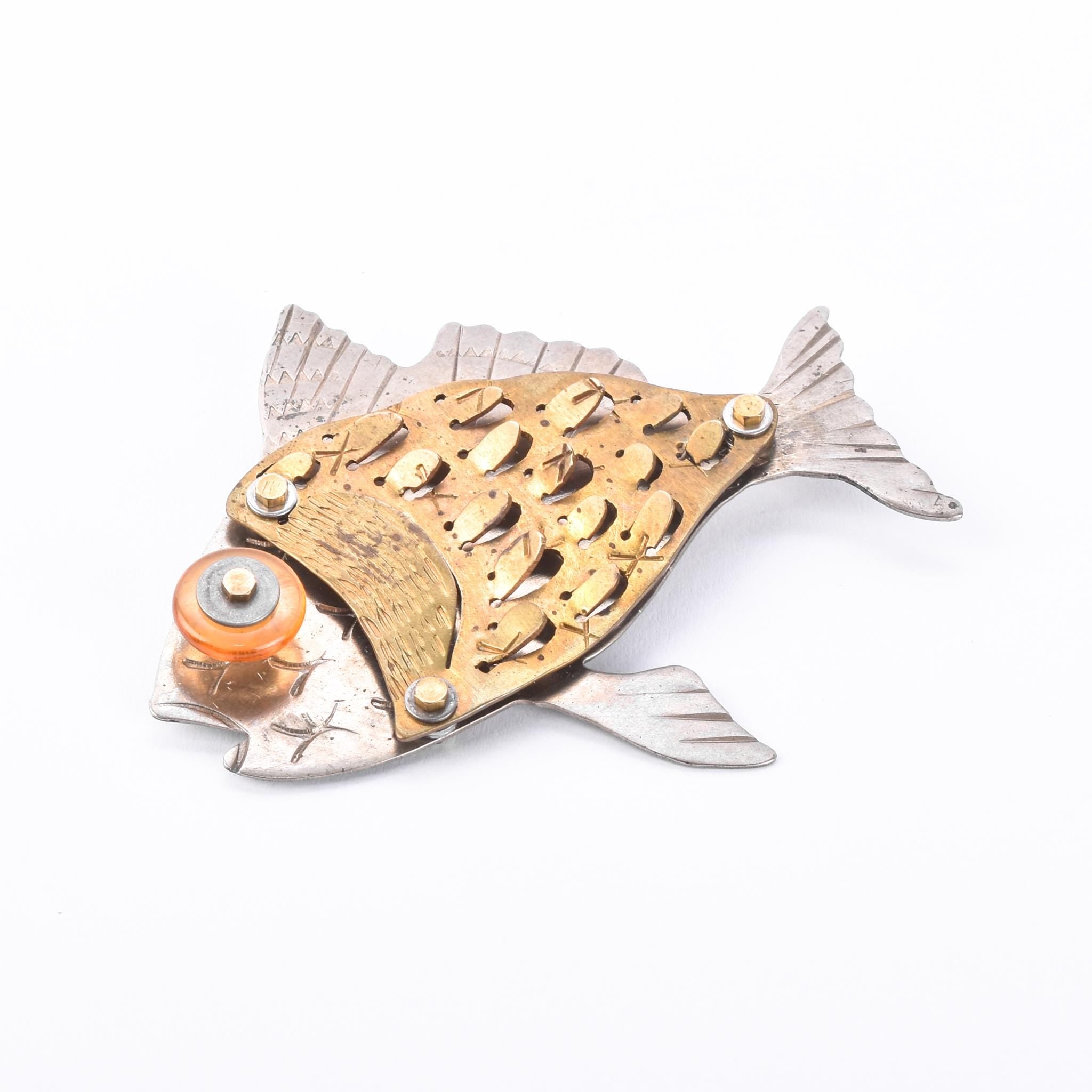 Signed Thomas Mann Sterling Silver & Bronze Fish Brooch