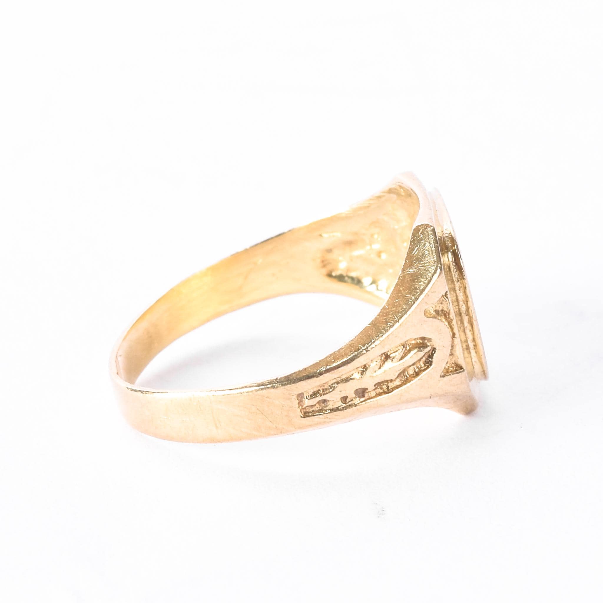 10K Gold Blank Square Face Engraved Band Signet Ring