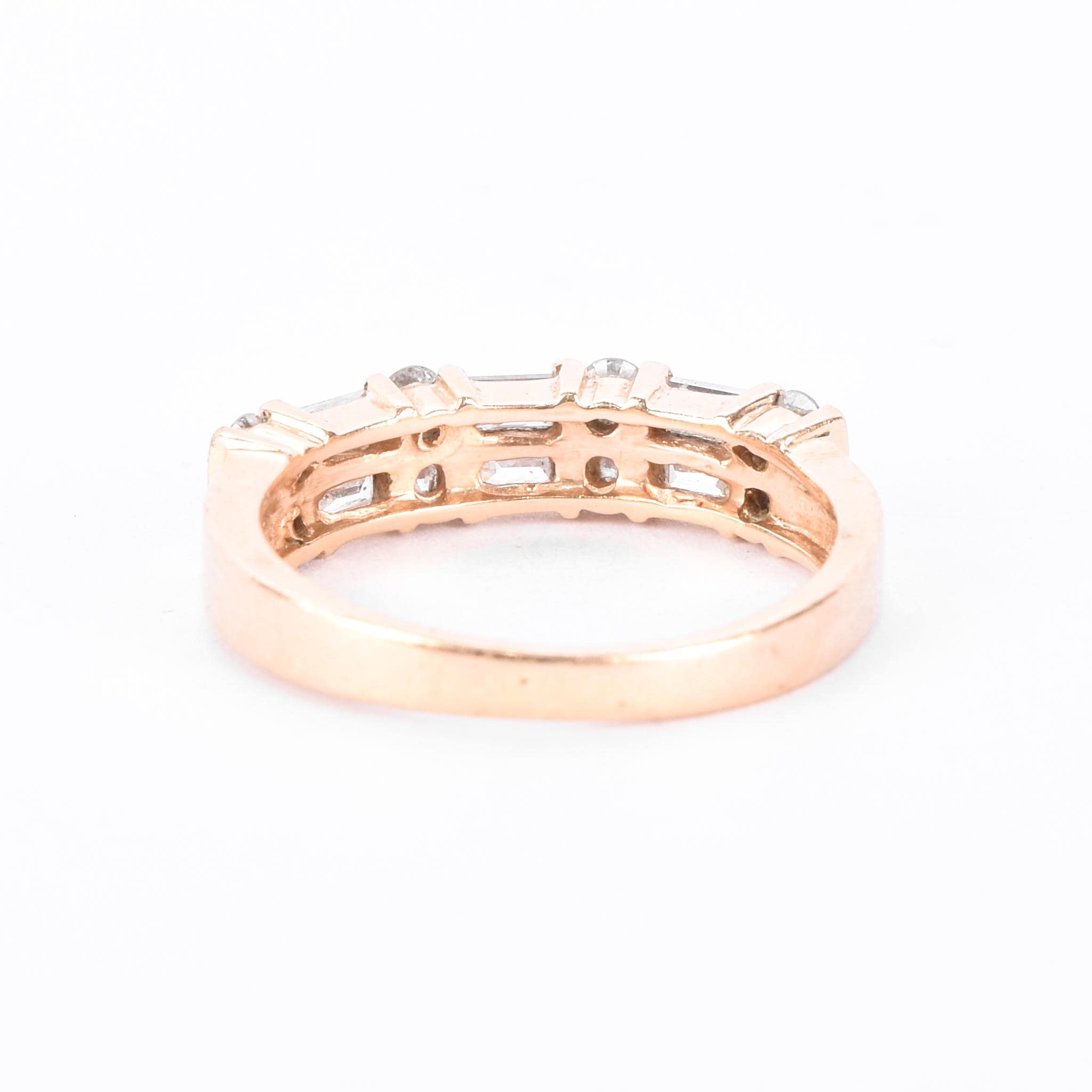 14K Gold 1.0 TCW Round & Baguette Natural Diamond Wedding Band
