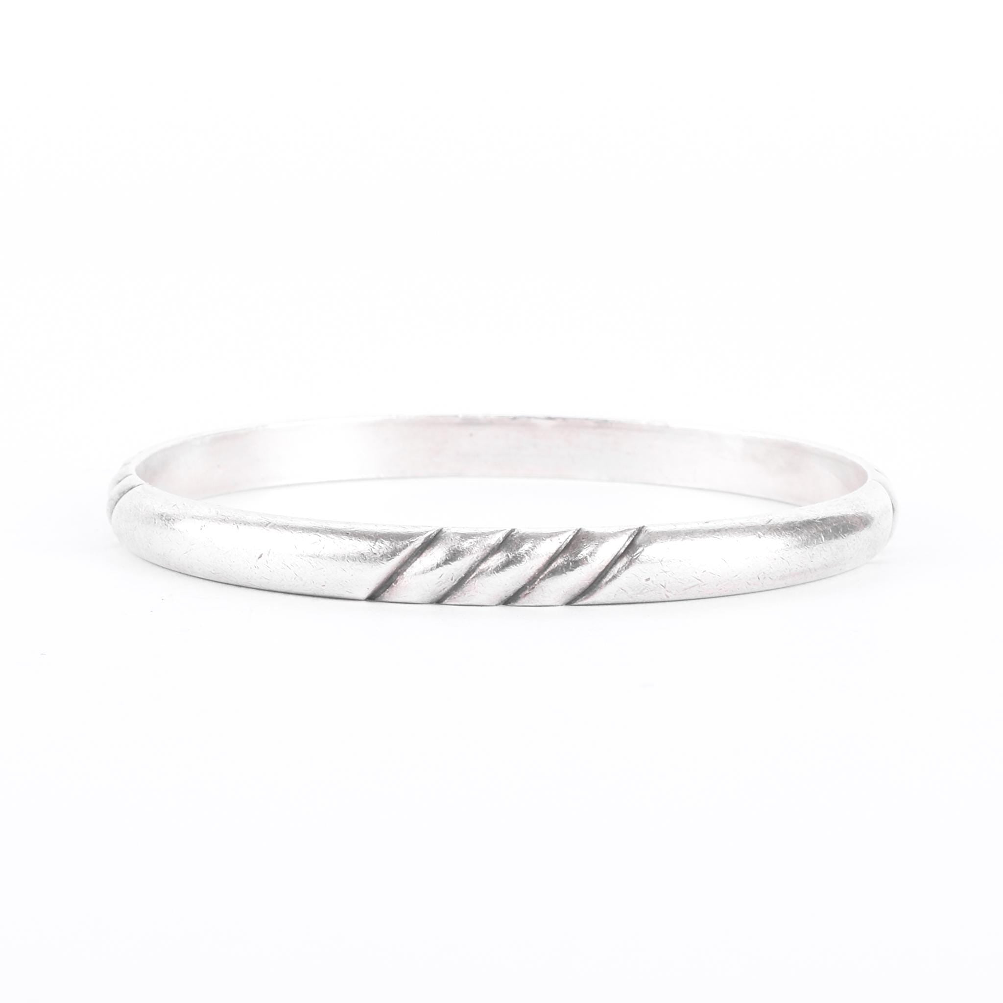 Sterling Silver Kalo Arts & Crafts Hand-Wrought Bangle Bracelet