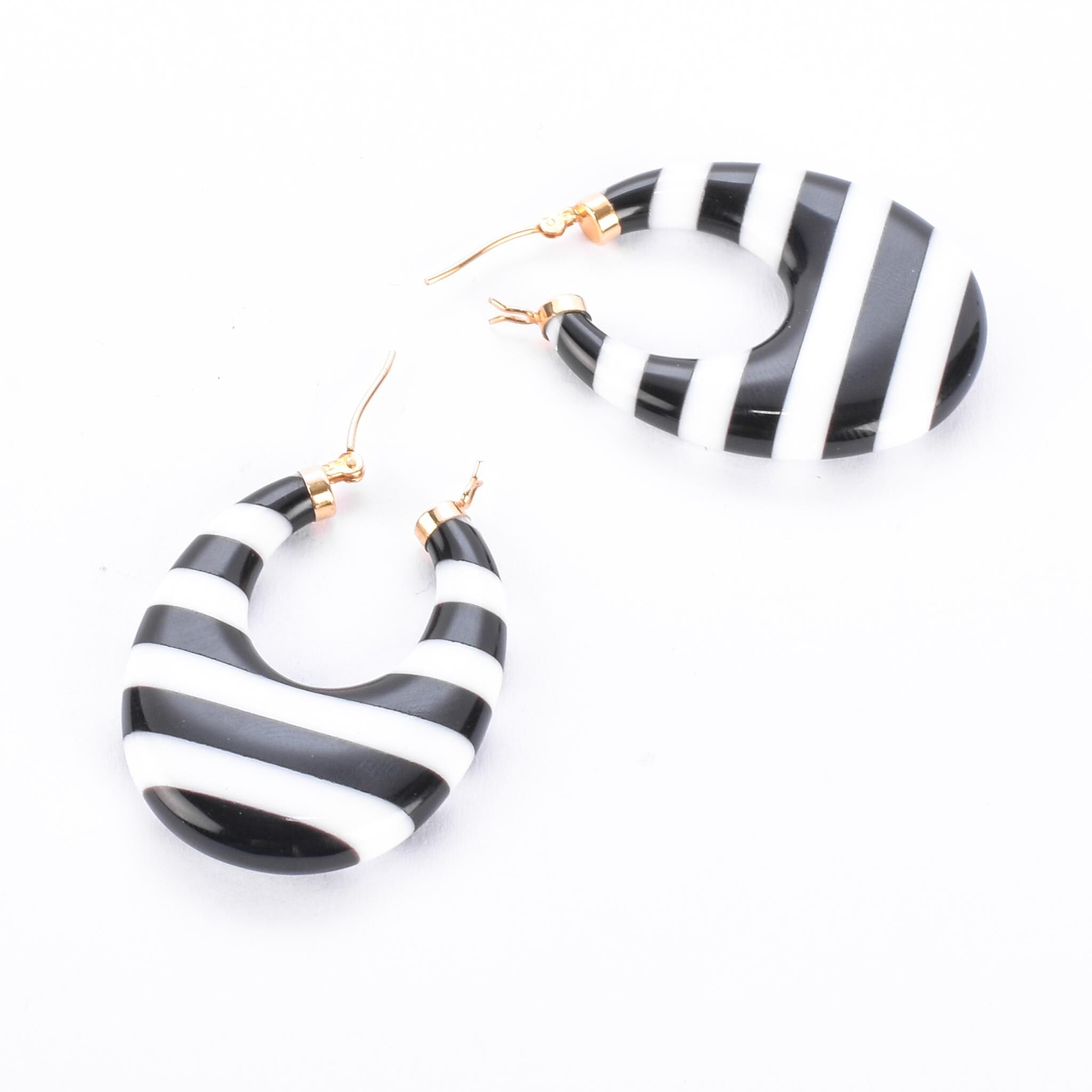 14K Gold & Black/White Onyx Striped Hoop Earrings