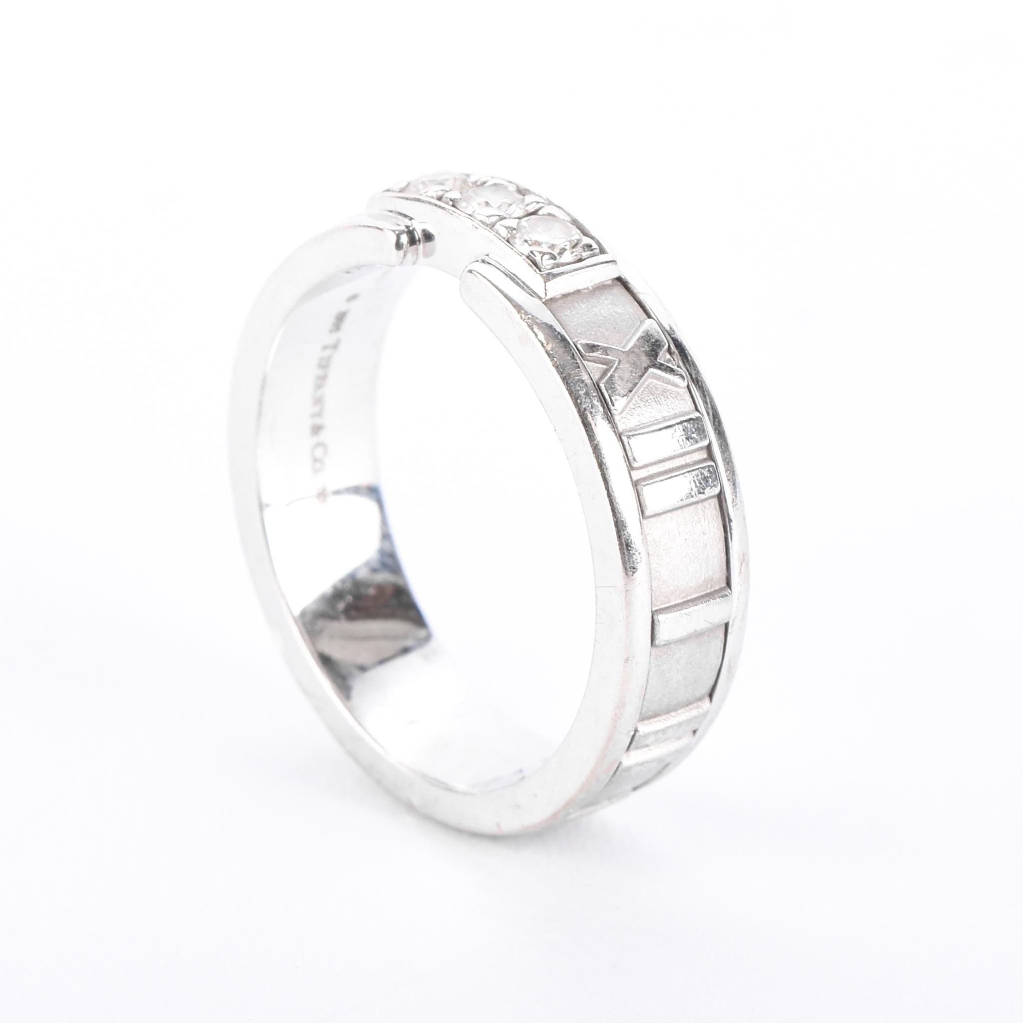 1995 Tiffany & Co. 18K Gold and Diamond Atlas Ring