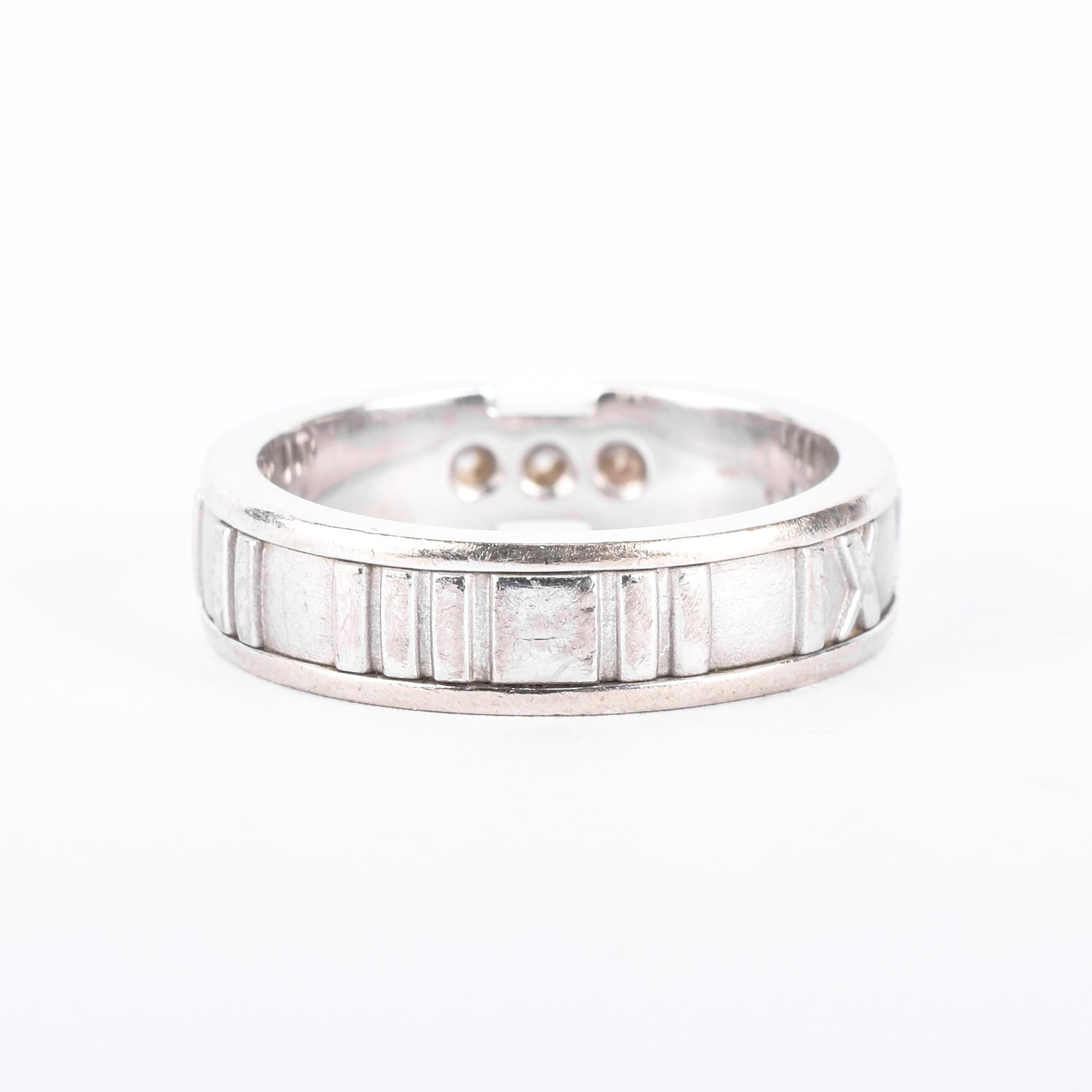 1995 Tiffany & Co. 18K Gold and Diamond Atlas Ring
