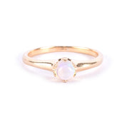 14K Gold & Opal Cabochon Solitaire Ring