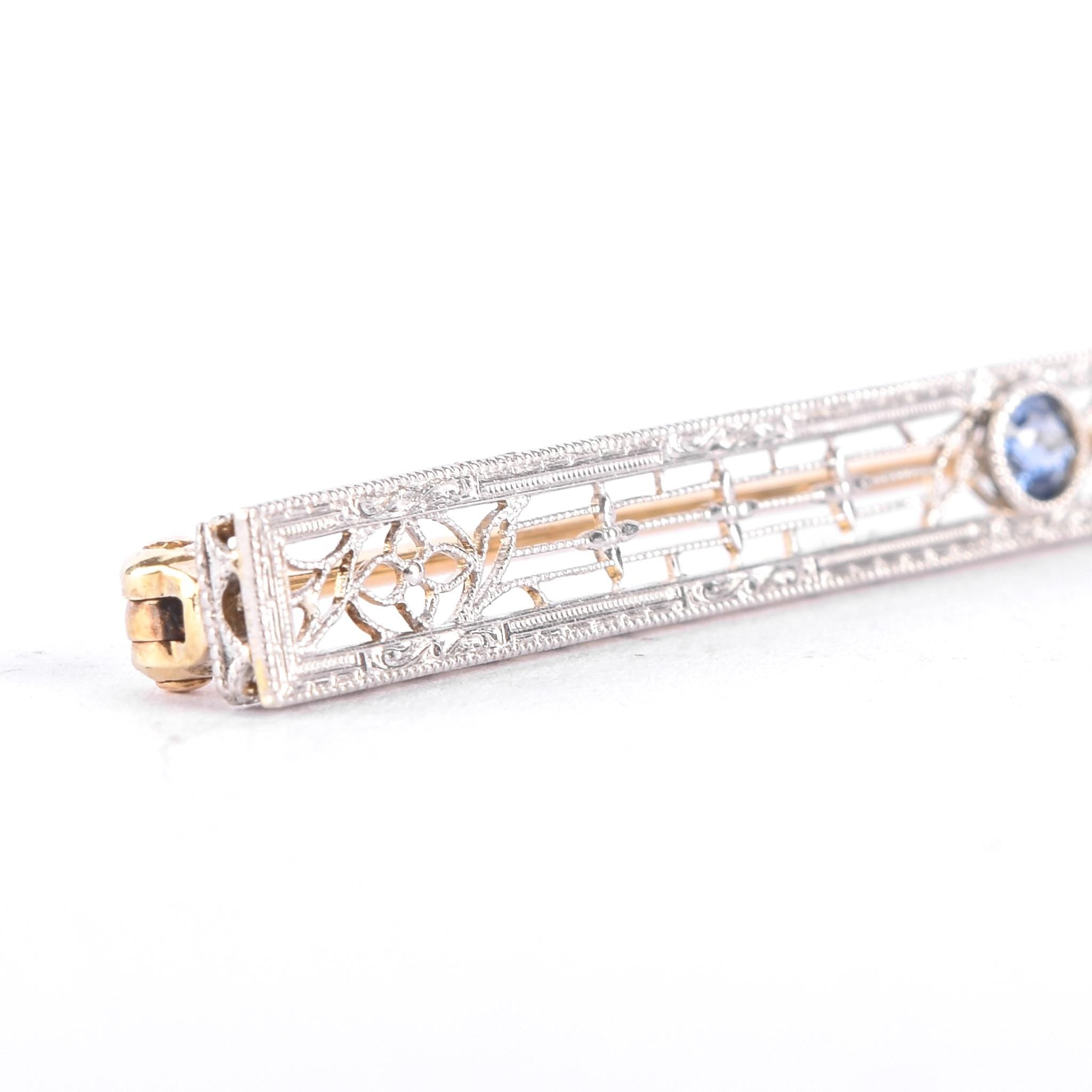 14K White Gold & Blue Spinel Art Deco Filigree Bar Pin