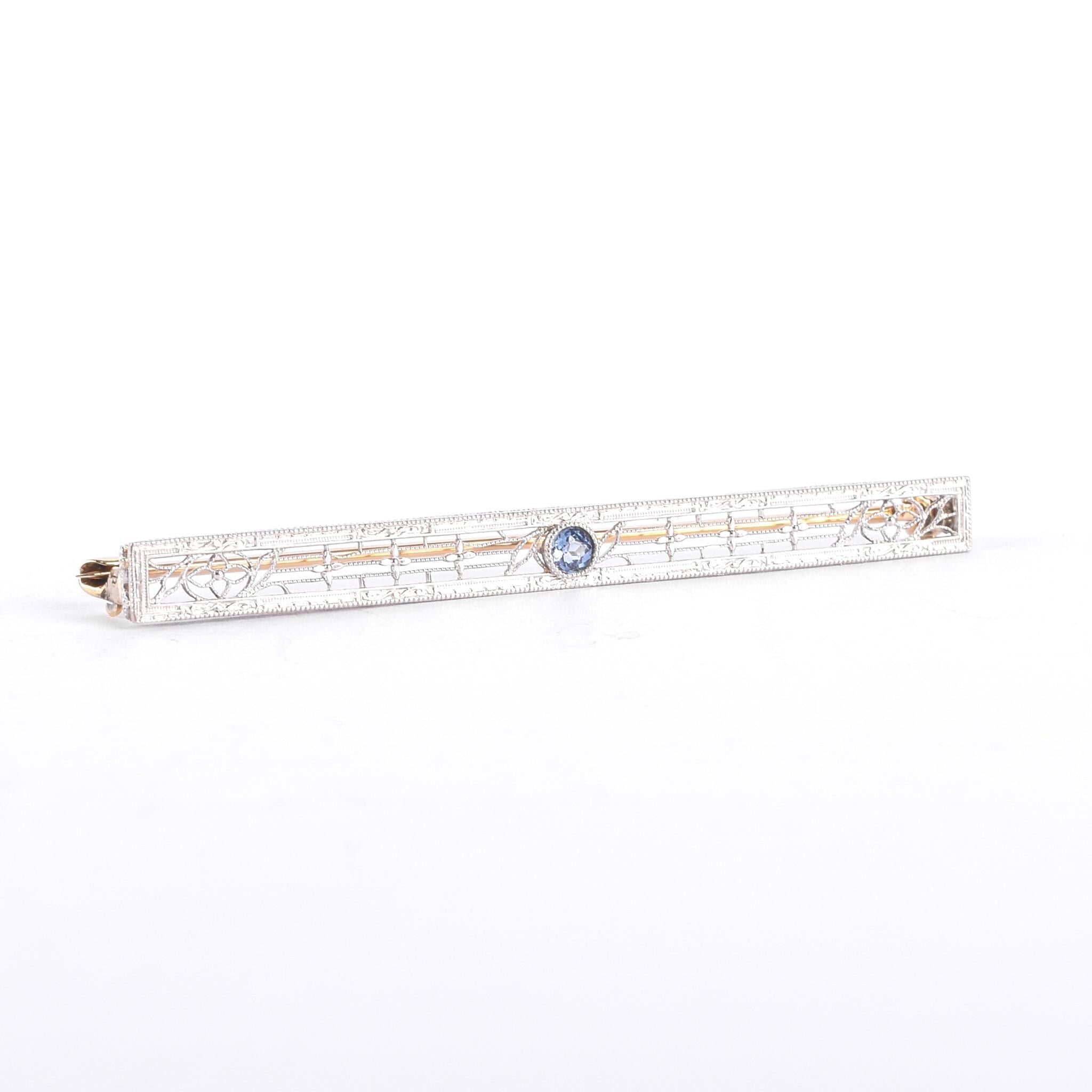 14K White Gold & Blue Spinel Art Deco Filigree Bar Pin