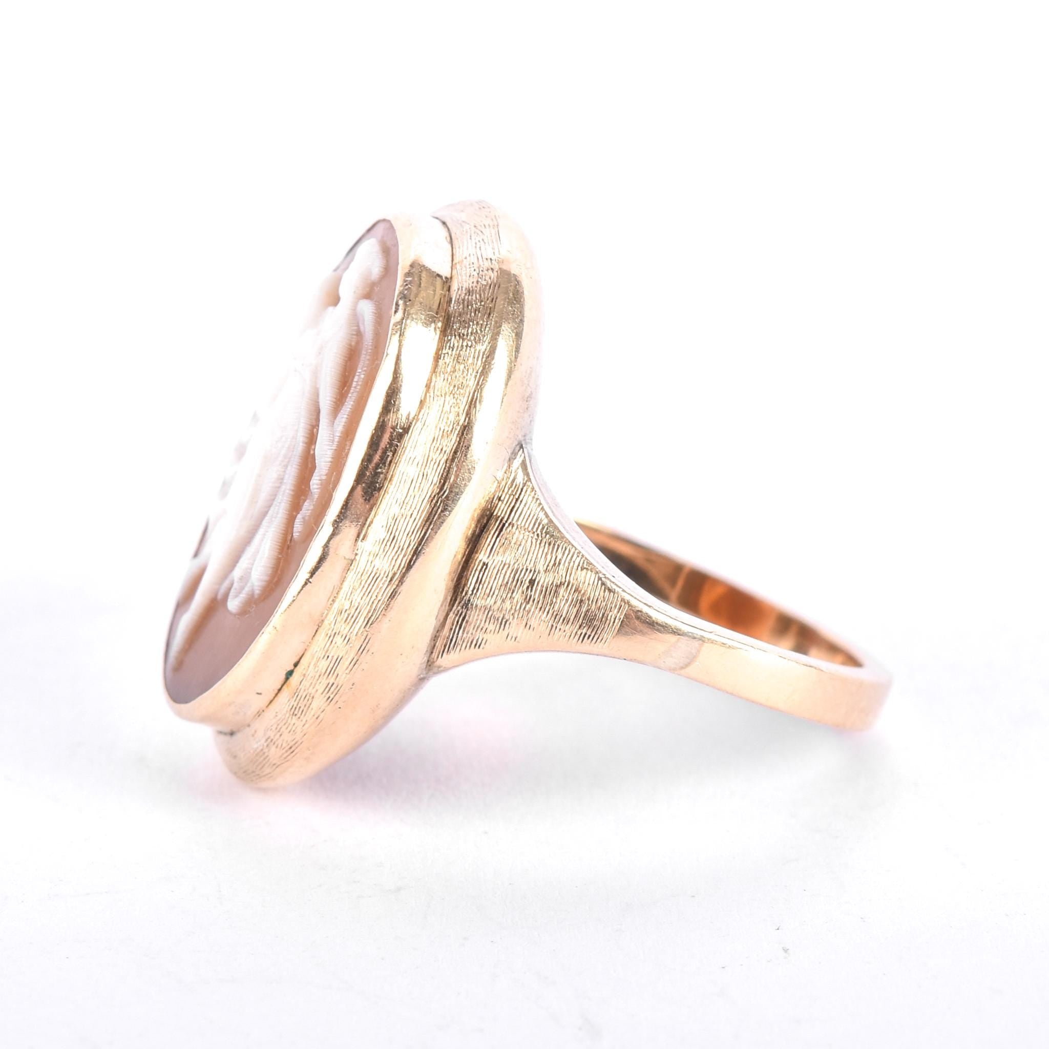 14K Gold Dancing Woman Carved Shell Cameo Ring