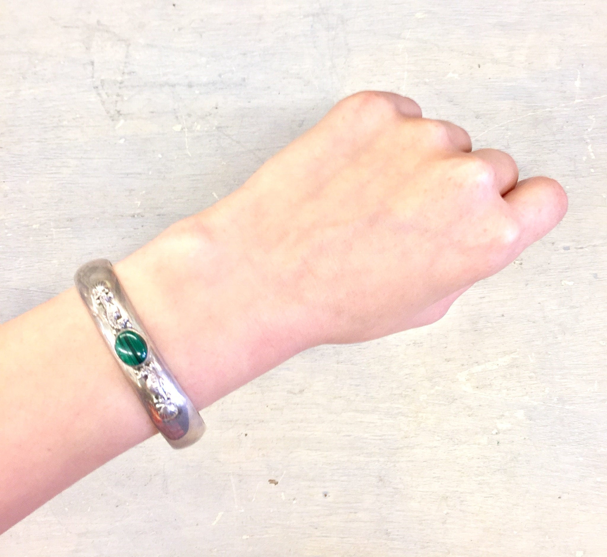 Sterling Jewelry | Silver Cuff Bracelet | Malachite Jewelry | Green Stone | Malachite | Vintage Jewelry | Seahorse | Vintage Bracelet | gift