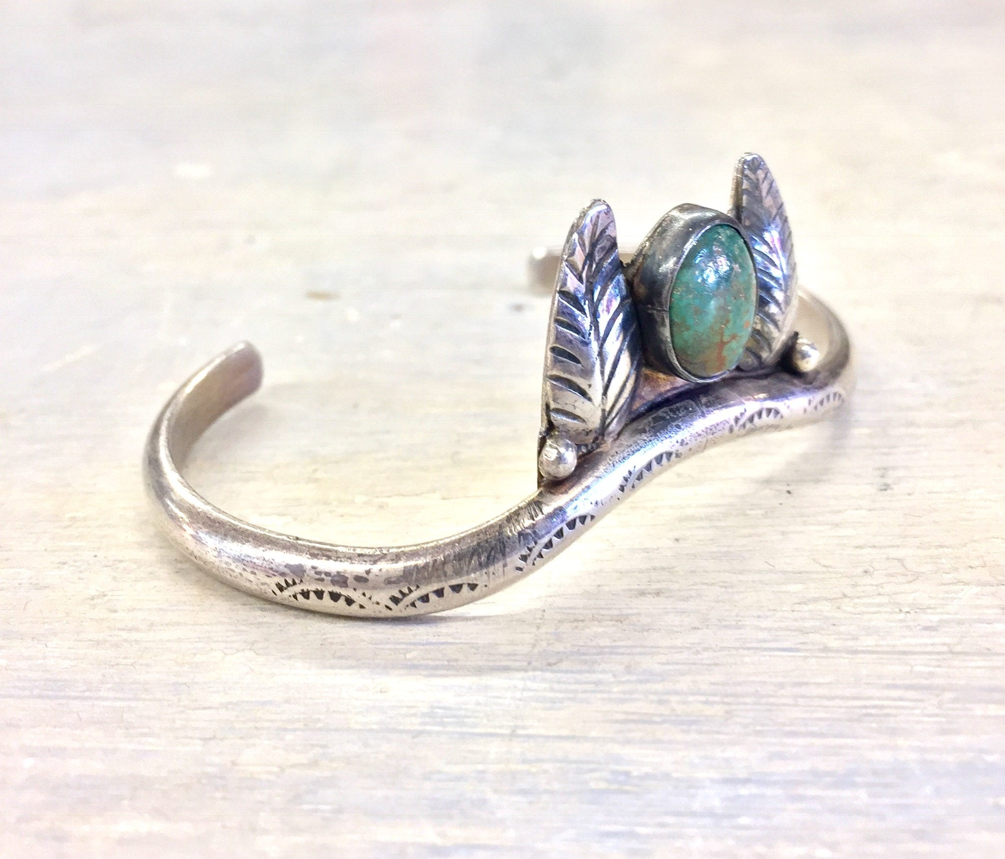 Vintage Sterling Silver Cuff Bracelet | Vintage Jewelry | Turquoise Bracelet | south west Turquoise | Cuff Bracelet | Feather Jewelry | gift