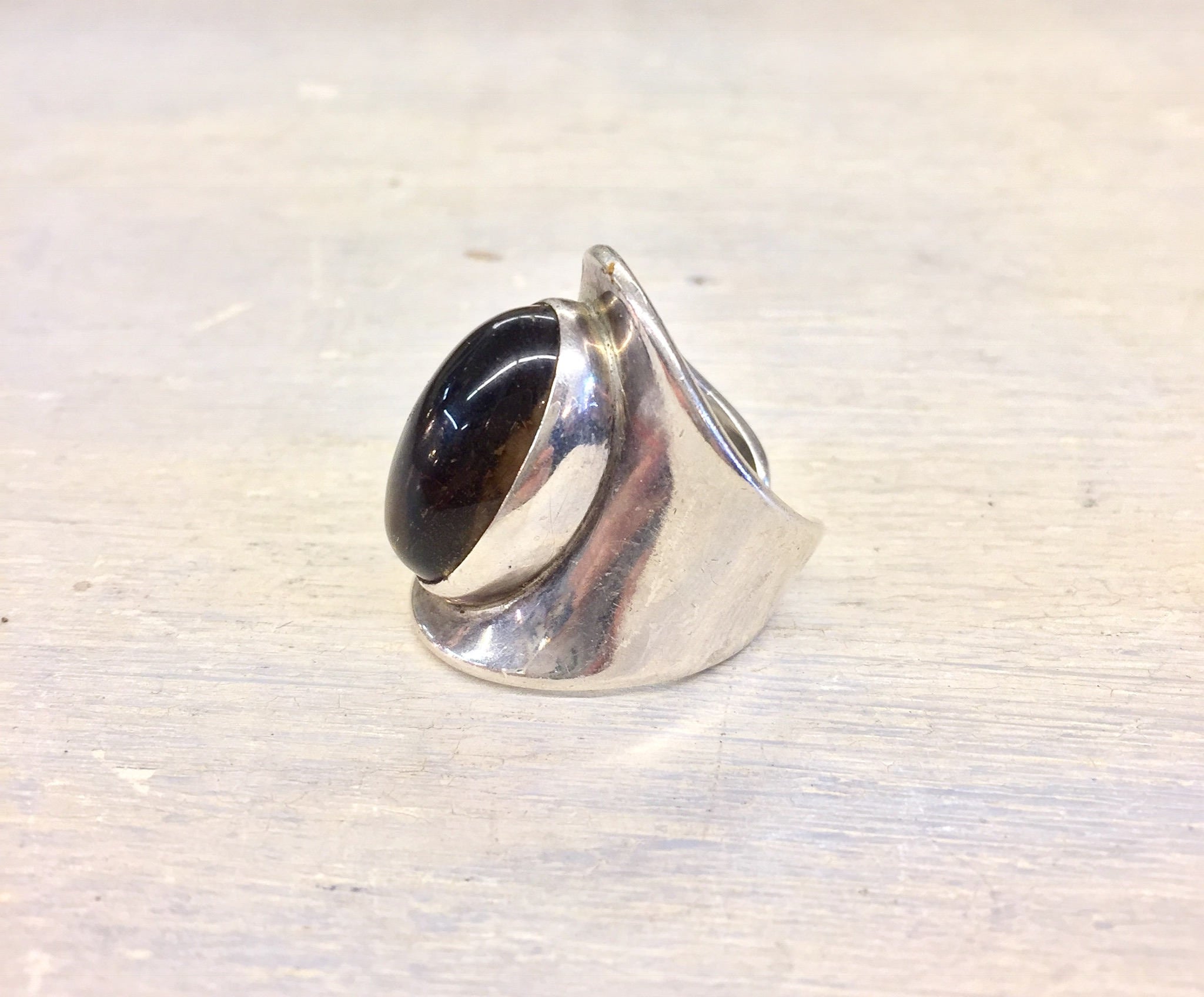 Vintage Silver Ring, Sterling Silver, Smokey Quartz, Cabochon Stone, Brown Stone, Vintage Jewelry, Quartz Jewelry, Brown Jewelry, Statement