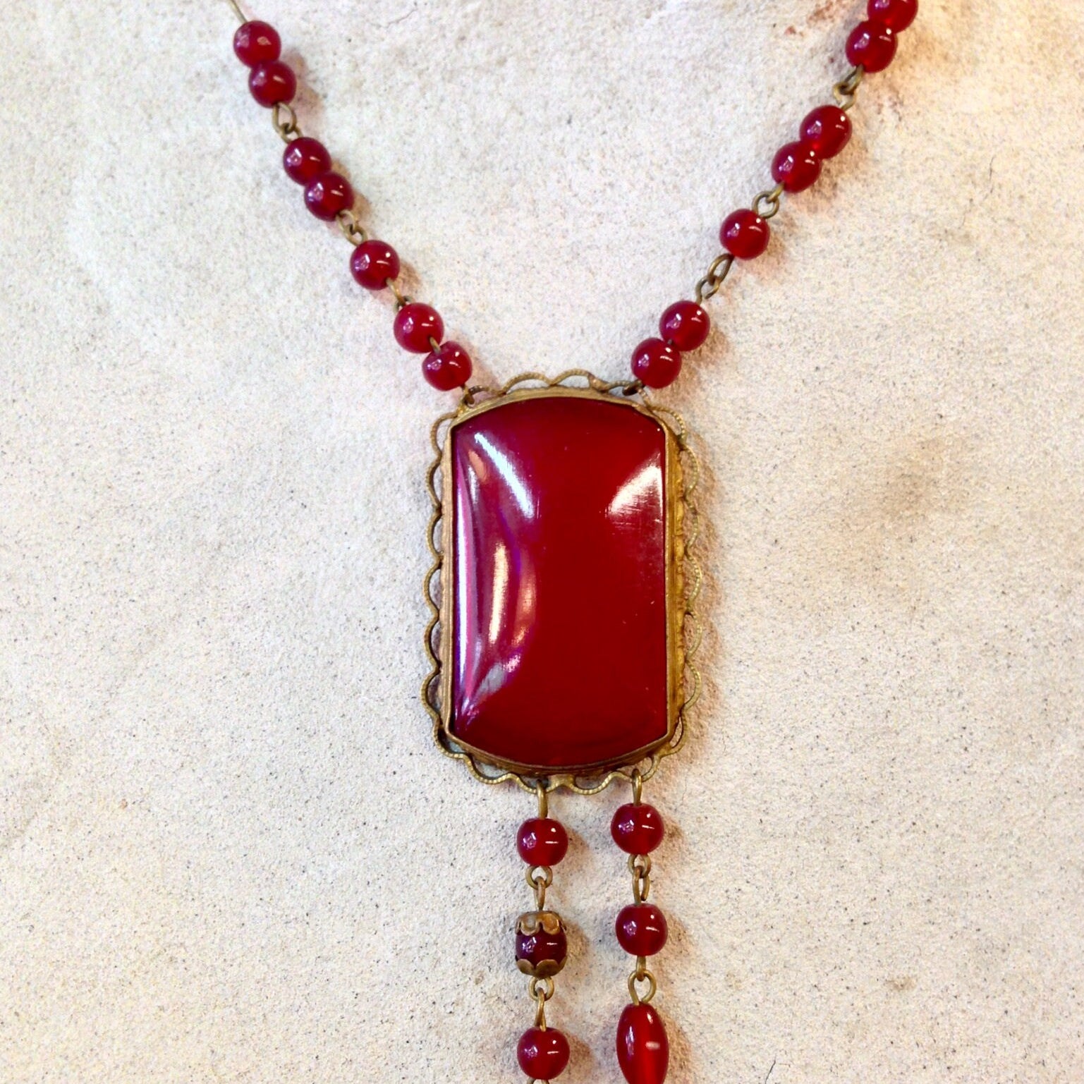 Vintage Red Beaded Necklace | Vintage Necklace | Vintage Beads | Gothic Jewlery | Vintage Gothic Jewlery | Vintage Jewlery