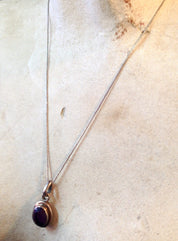 Vintage Silver Necklace, Amethyst Pendant, Vintage Jewelry, Amethyst Jewelry, Purple, Sterling Silver, Art Deco Jewelry, Silver Chain,