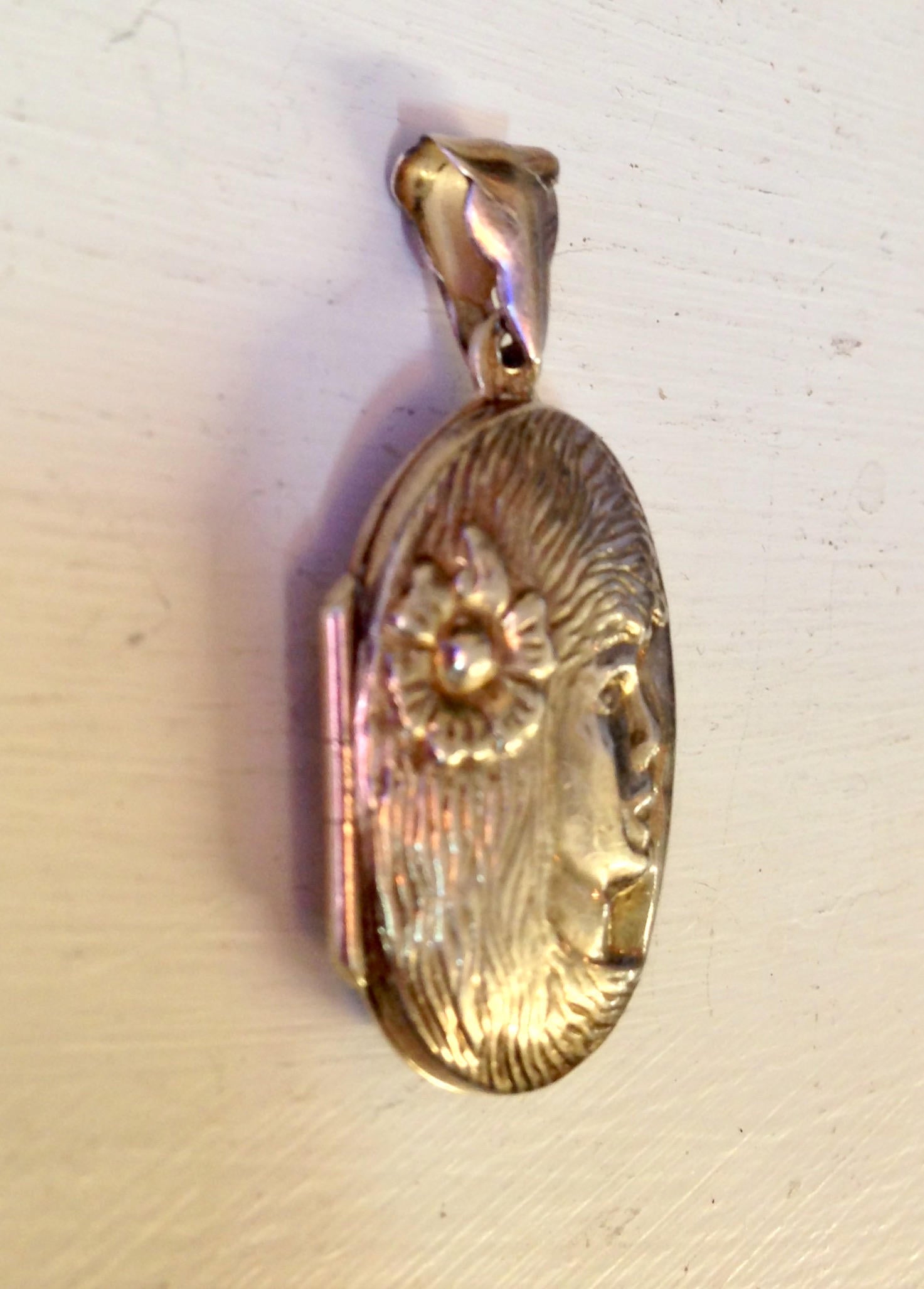 Vintage Silver Locket, Fairy Locket, Vintage Jewelry, Silver Pendant, Keepsake Jewelry, Sterling Silver, Vintage Necklace, Flower, Girl
