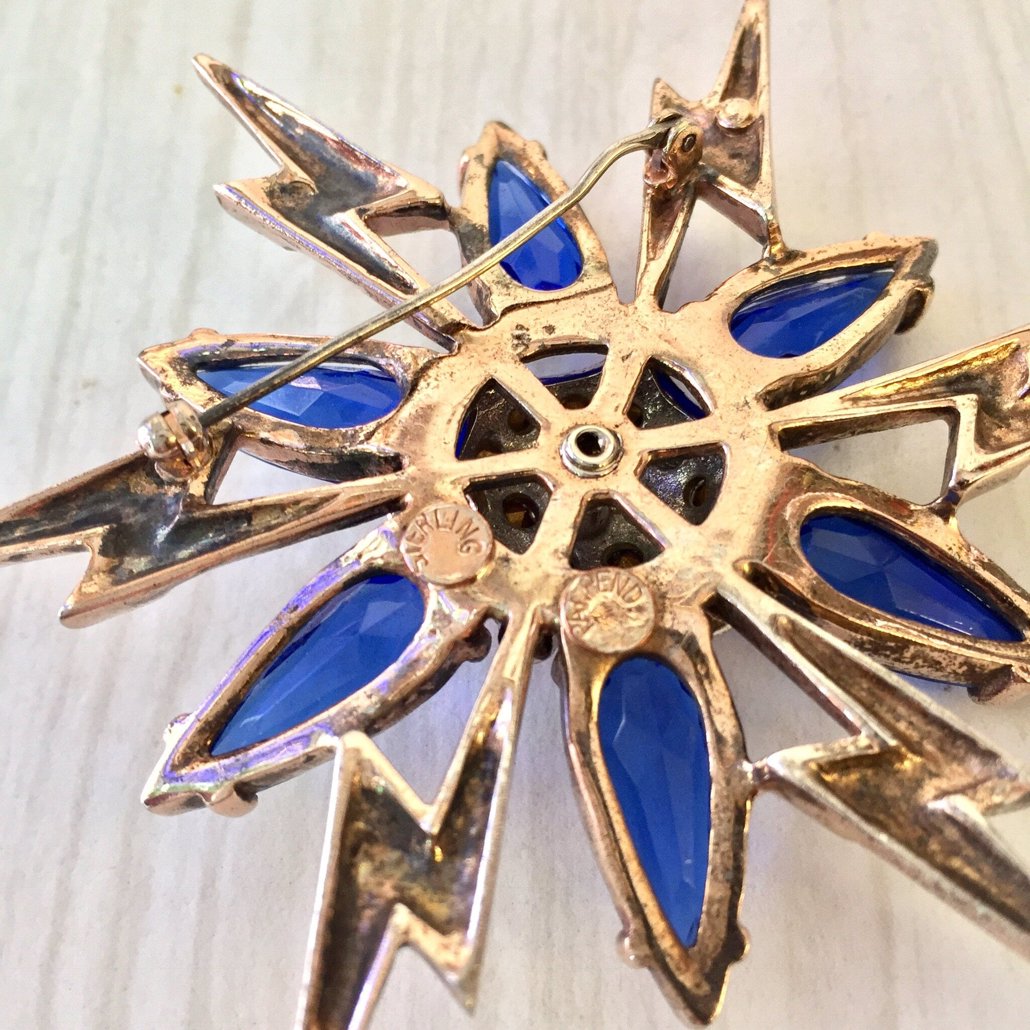 Vintage Art Deco Brooch | Sterling Silver Pin | Starburst Snowflake Shape | Blue Stones | Rhinestones | Silver Jewelry | Lightening Bolt