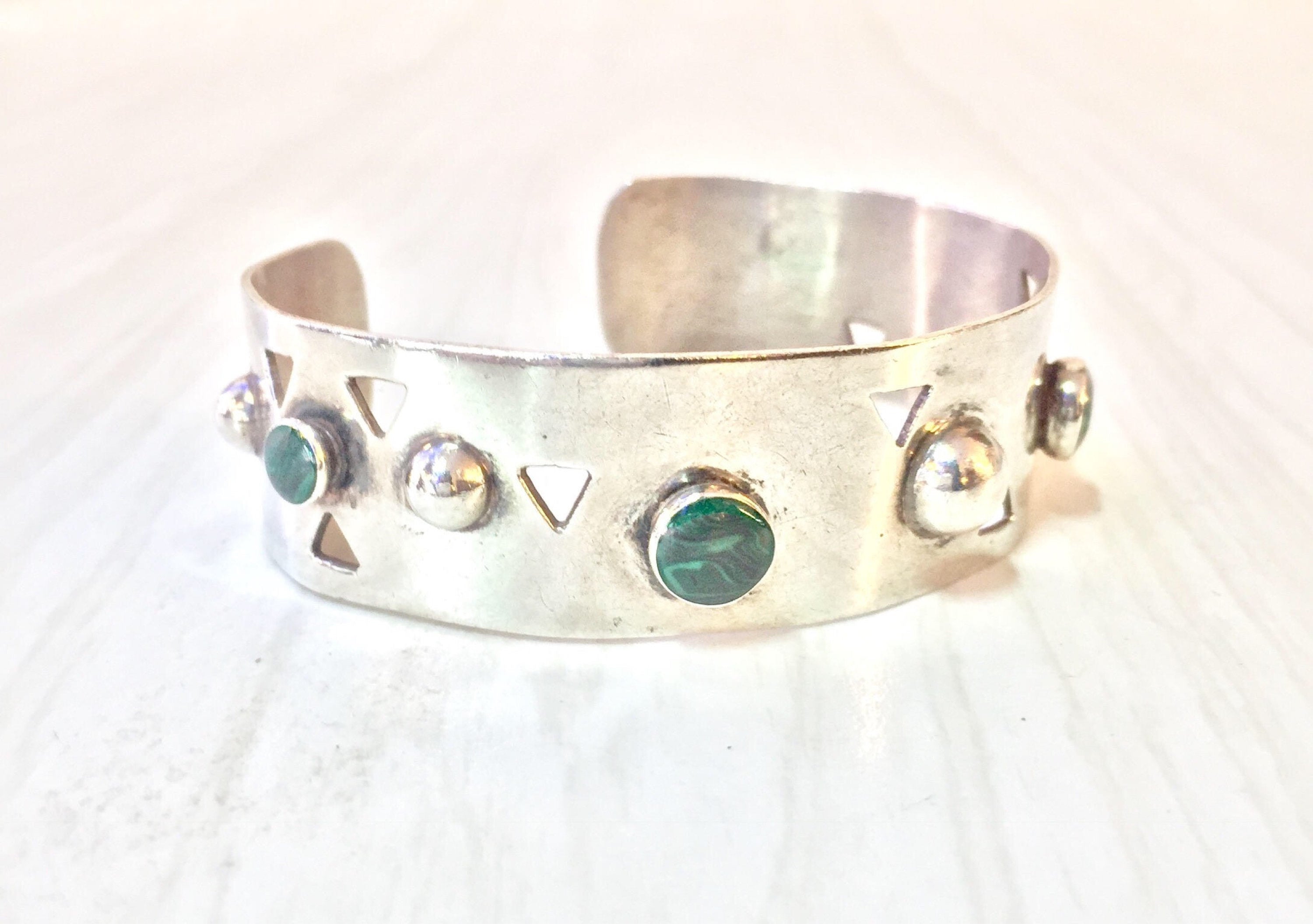Sterling Silver and Malachite Bracelet | Mexican Cuff Bracelet | Vintage Jewelry | Green Stone | Malachite Jewelry | Gift for Her | Vintage