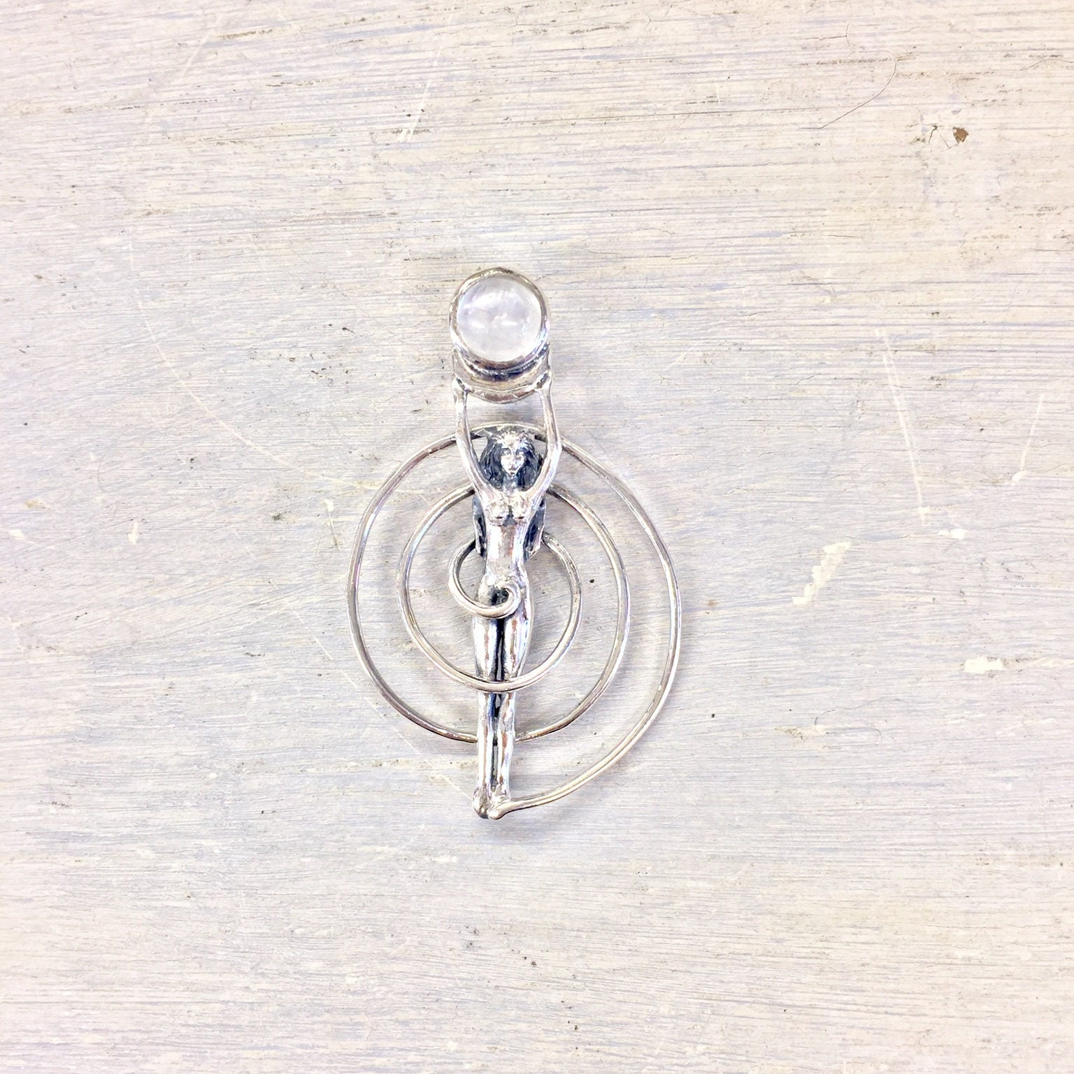 Vintage Silver Pendant, Art Deco, Moonstone Pendant, Round Pendant, Vintage Necklace, Vintage Jewelry, Sterling Silver, Moonstone Jewelry,