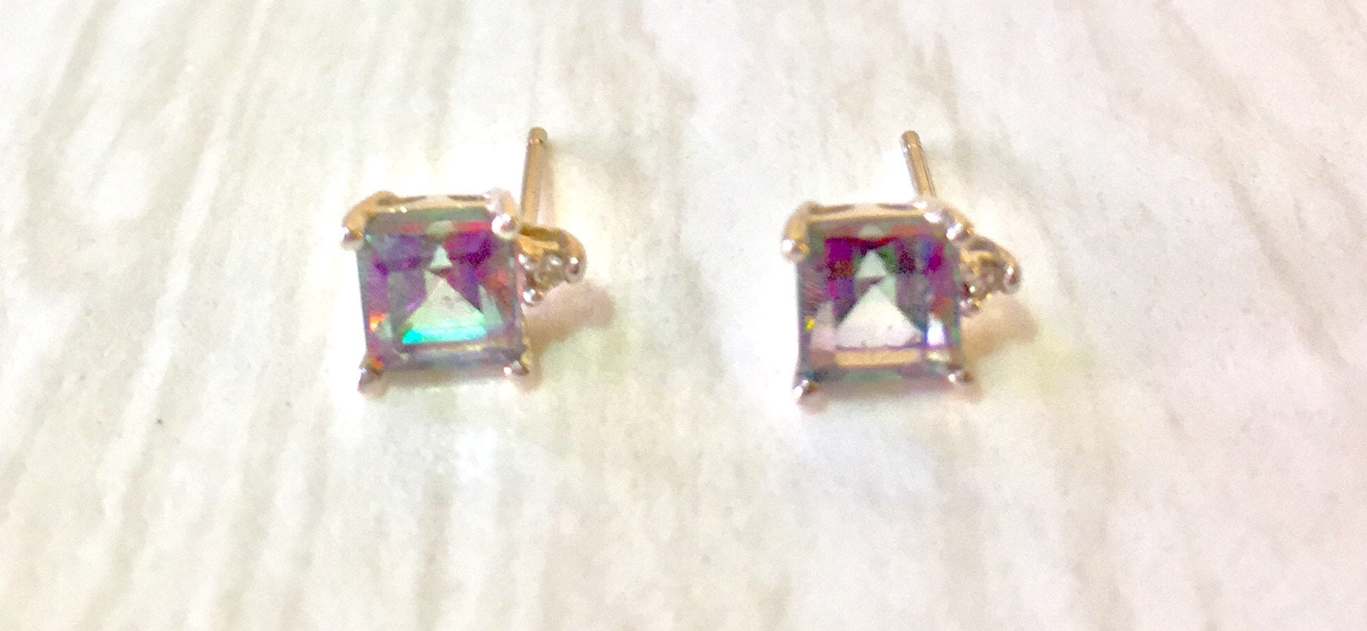 Alexandrite and 10 Karat White Gold Suite Set | Alexandrite Jewelry | 10K White Gold | Suite Set Jewelry | Ring | Earrings | Necklace | Gift