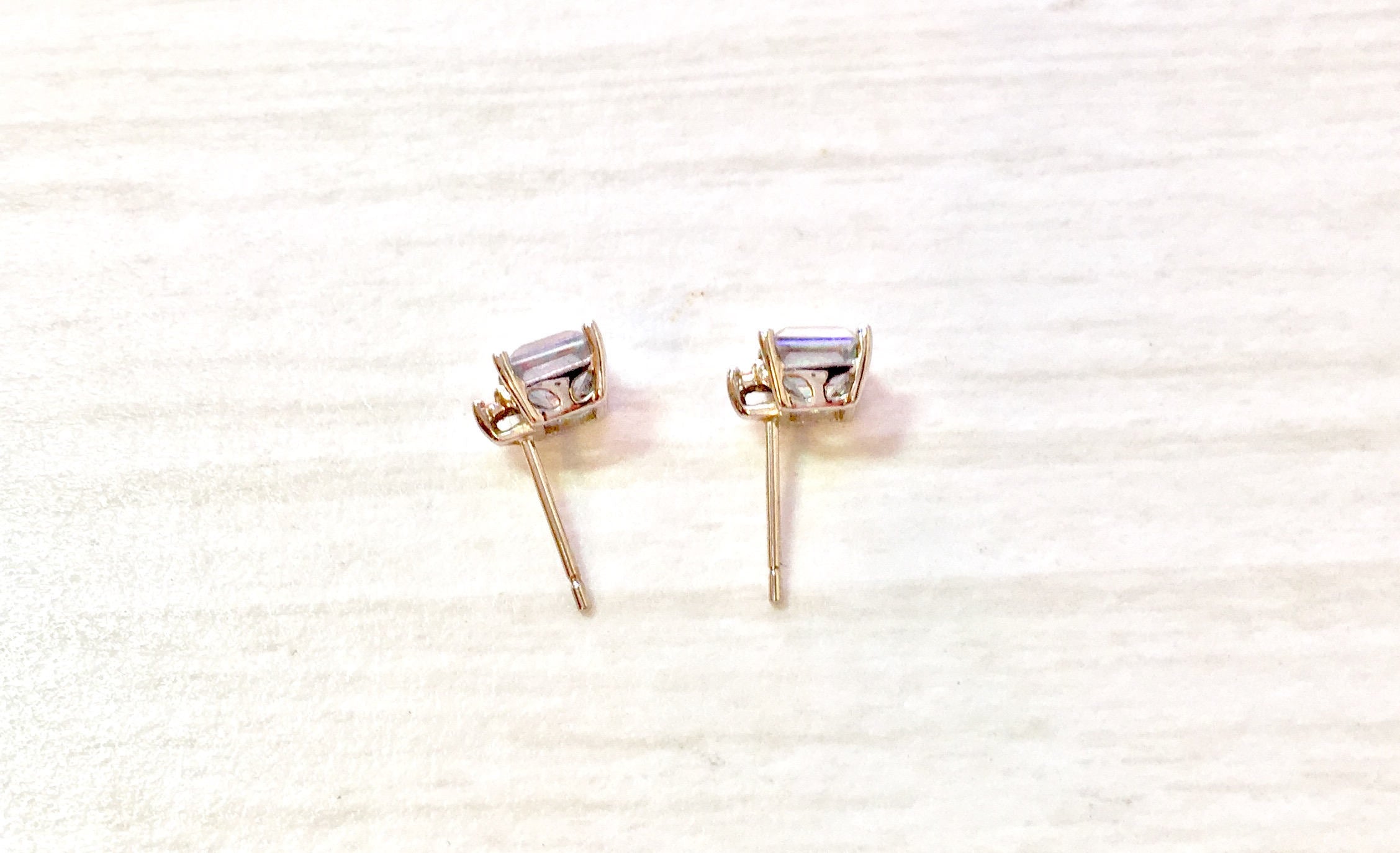 Alexandrite and 10 Karat White Gold Suite Set | Alexandrite Jewelry | 10K White Gold | Suite Set Jewelry | Ring | Earrings | Necklace | Gift