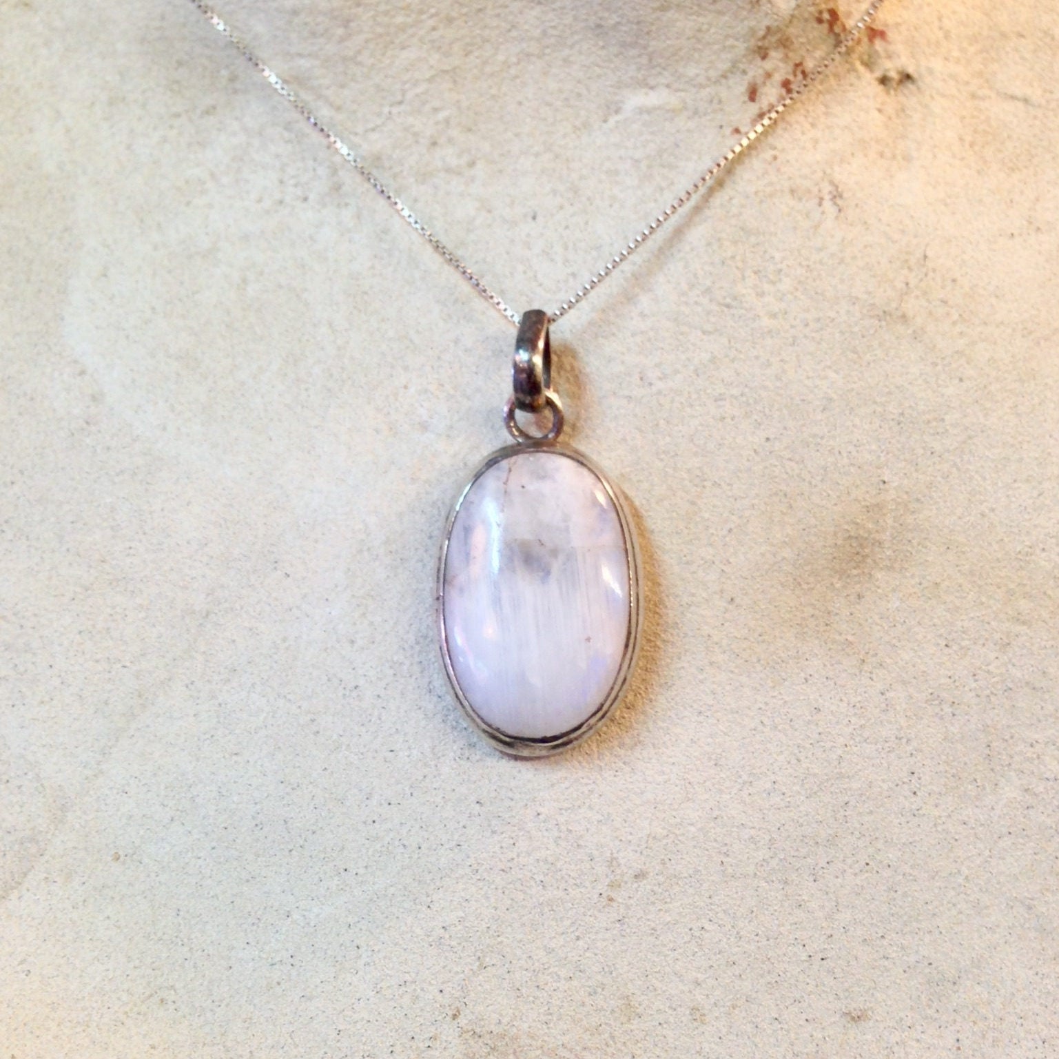 Vintage Pendant, Moonstone Pendant, Moonstone Jewelry, Sterling Silver, Pendant Necklace, Vintage Jewelry, White Stone, Moonstone, Pendant