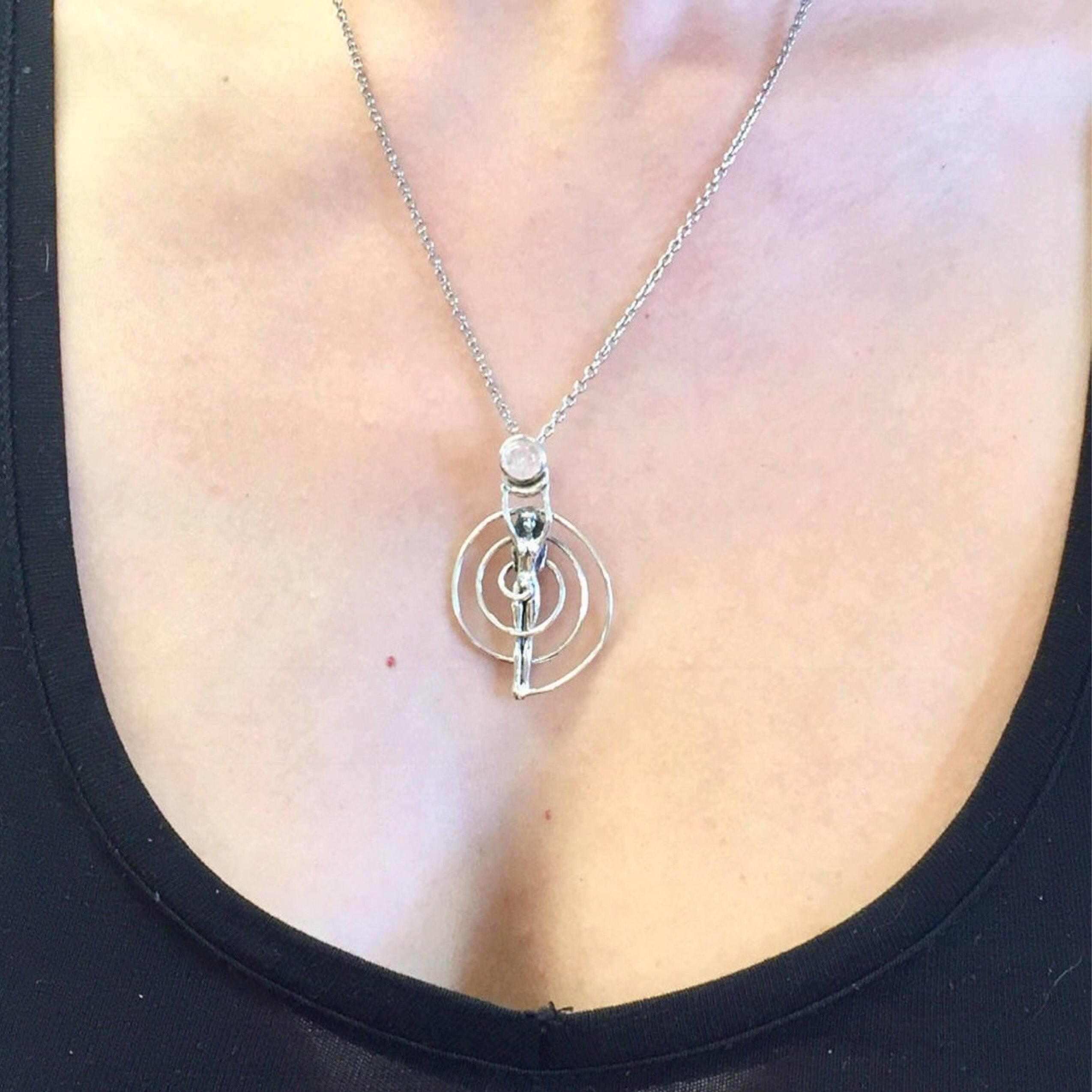 Vintage Silver Pendant, Art Deco, Moonstone Pendant, Round Pendant, Vintage Necklace, Vintage Jewelry, Sterling Silver, Moonstone Jewelry,
