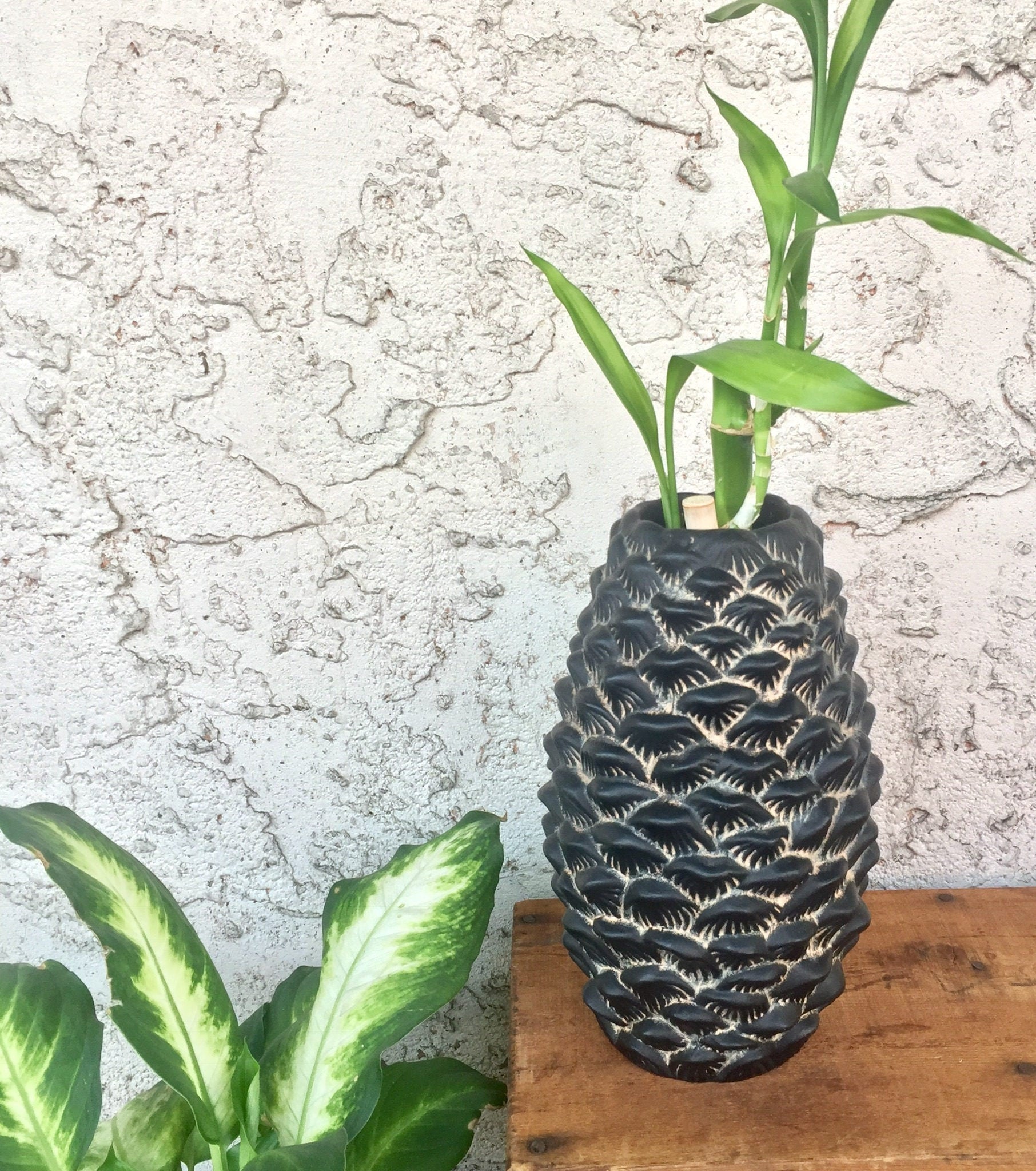 Vintage Vase | Vintage Home Decor | Black Ceramic Vase | Vase | Ceramic Vase | Ceramic | Vintage | Pineapple |