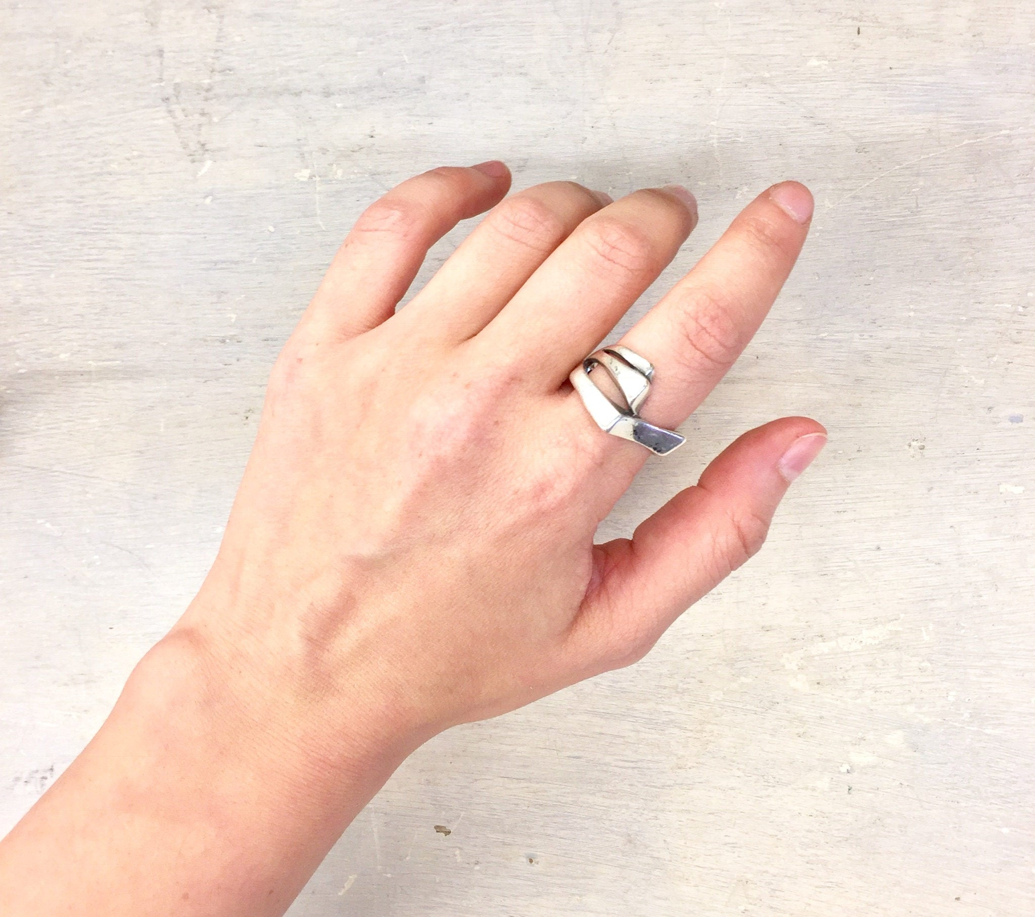 Sterling Silver | Sterling Jewelry | Vintage Silver | Silver Jewelry | Vintage Jewelry | Vintage Accessories | Vintage Ring | Sterling Ring
