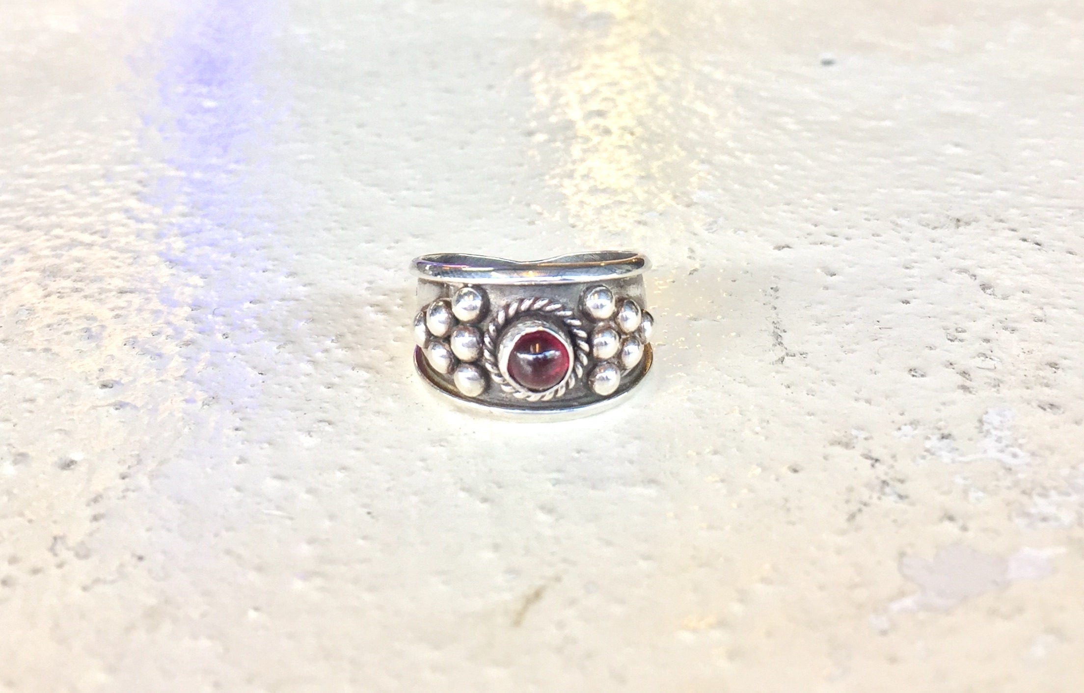 Vintage Silver Ring, Vintage Jewelry, Sterling Silver, Red Gemstone, Garnet Jewelry, Gothic Jewelry, Celtic Jewelry, Red Jewelry, Garnet