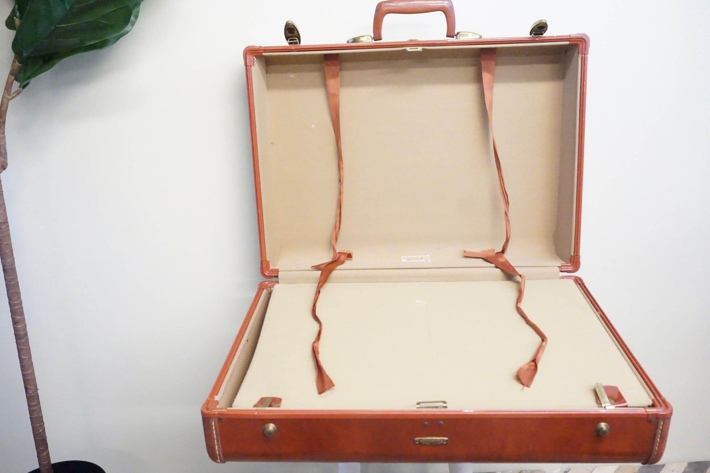 Mid Century Schwayder Bro's Maroon Samsonite Suitcase | Vintage Luggage | Brass | Excellent Condition | Photography Prop | Retro |